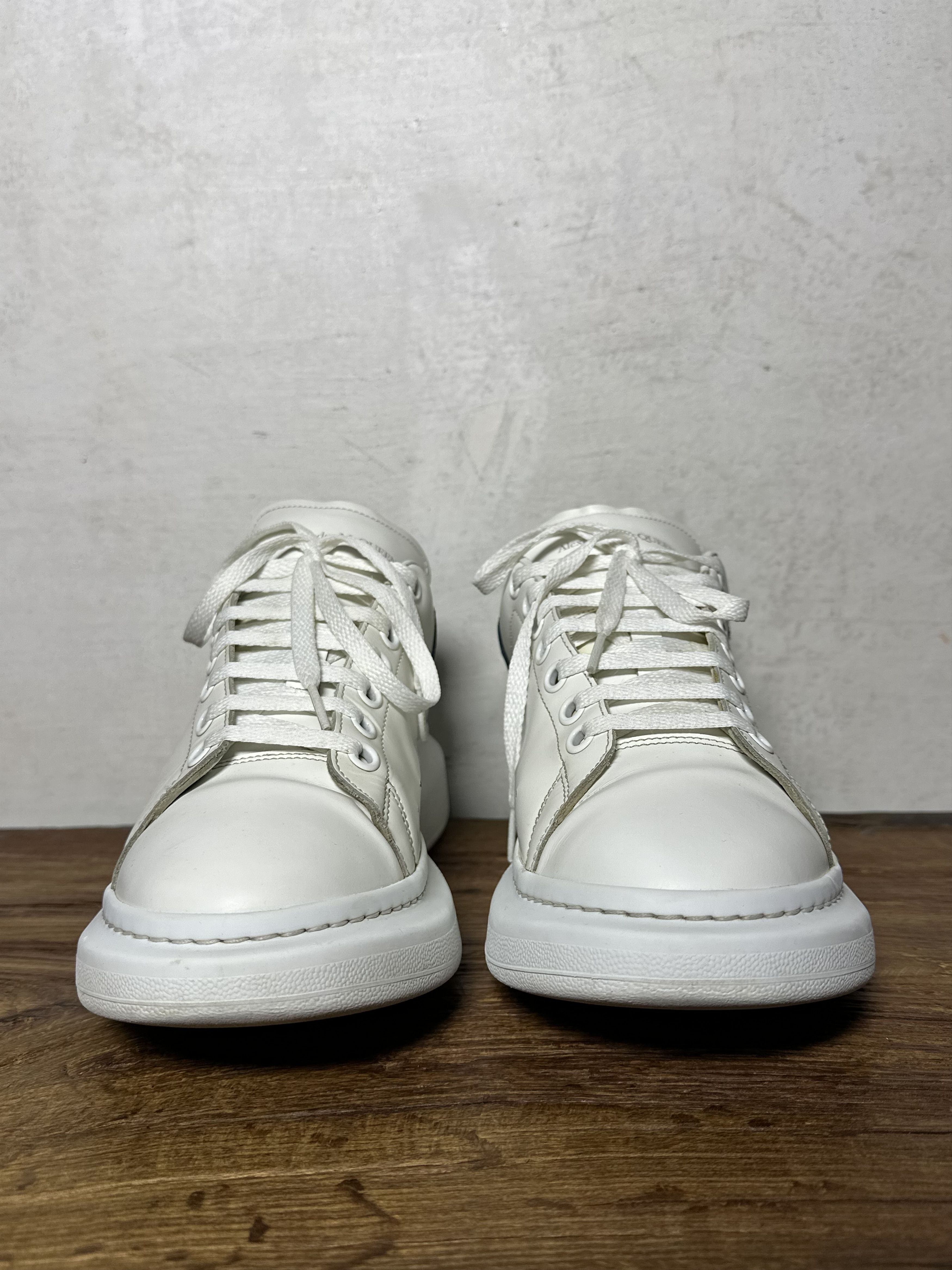 Alexander McQueen Alexander Mcqueen Oversized Sneaker White Size US 11 / EU 44 - 8 Thumbnail