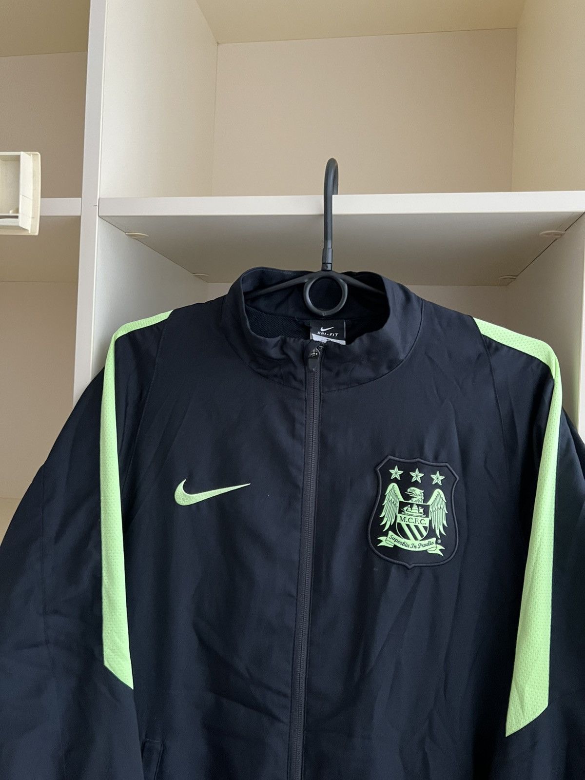 Nike Nike Manchester City 2015-2016 Soccer Light Jacket Football Size US S / EU 44-46 / 1 - 9 Thumbnail