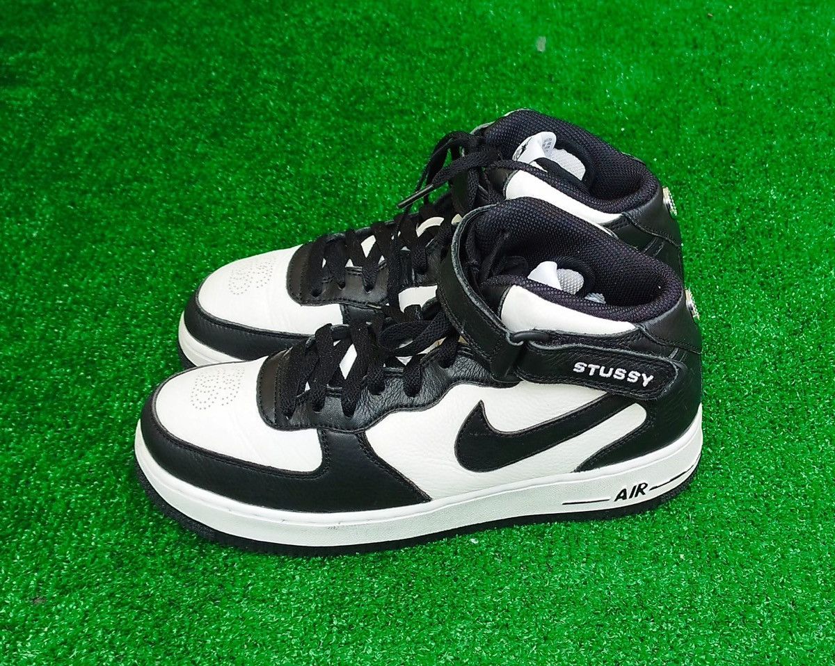 Nike × Stussy Nike Air Force 1 x Stussy Unisex Black/White #7us - #40eu Size US 7 / EU 40 - 3 Thumbnail