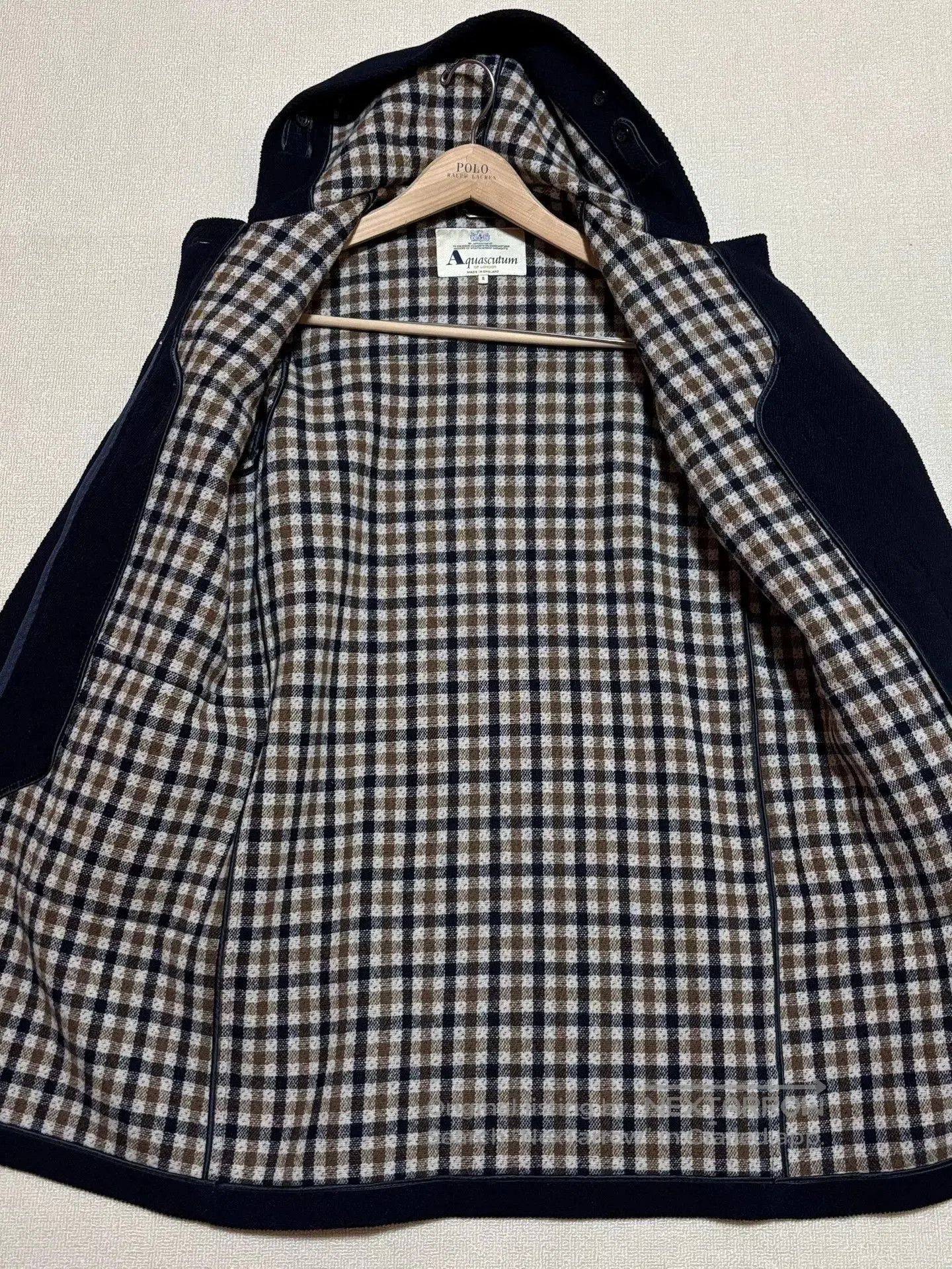 Aquascutum Aquascutum Men's Wool Horn Button Coat. Size US S / EU 44-46 / 1 - 8 Thumbnail