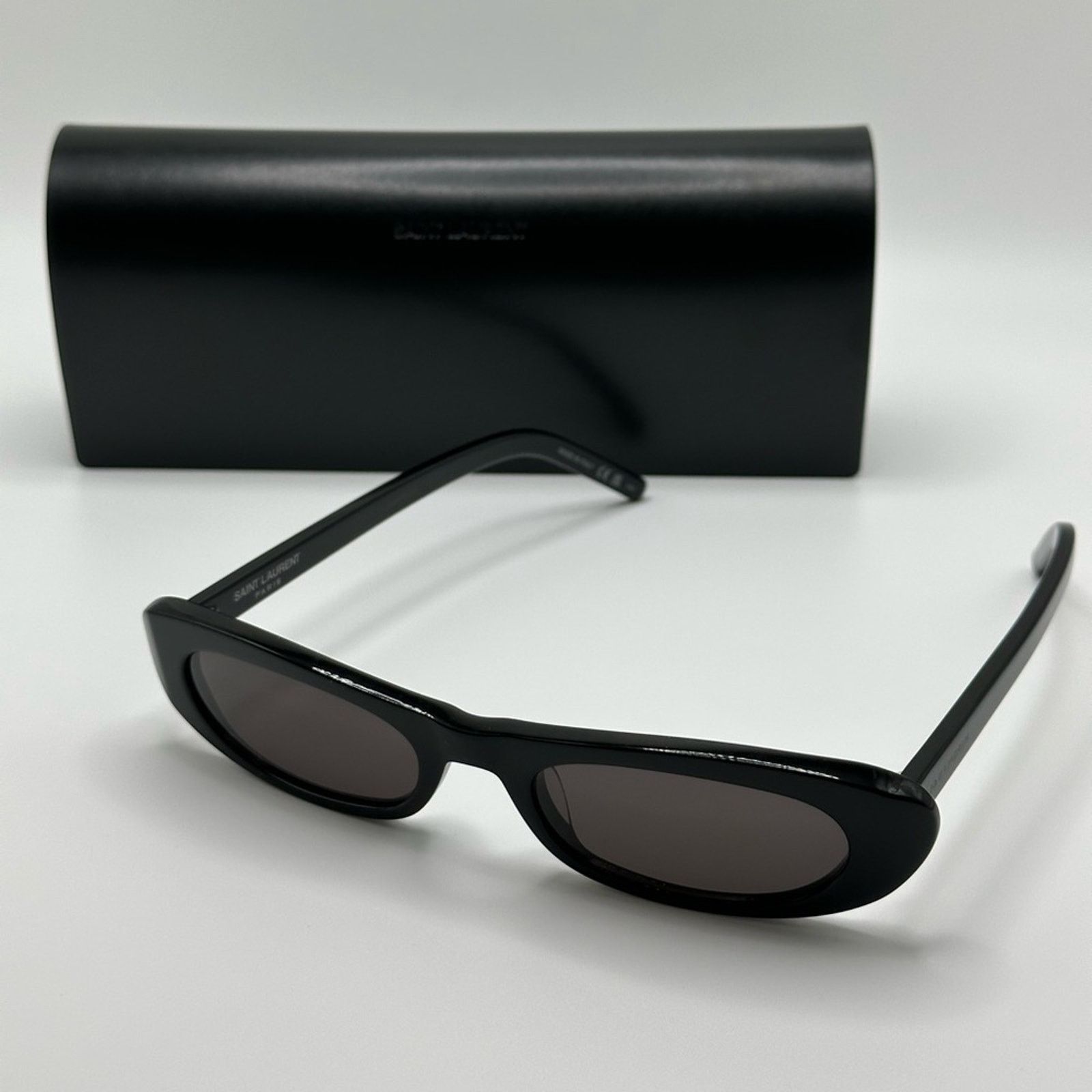 Yves Saint Laurent BRAND NEW SAINT LAURENT SUNGLASSES SL557 SHADE 001 Black Size ONE SIZE - 12 Thumbnail