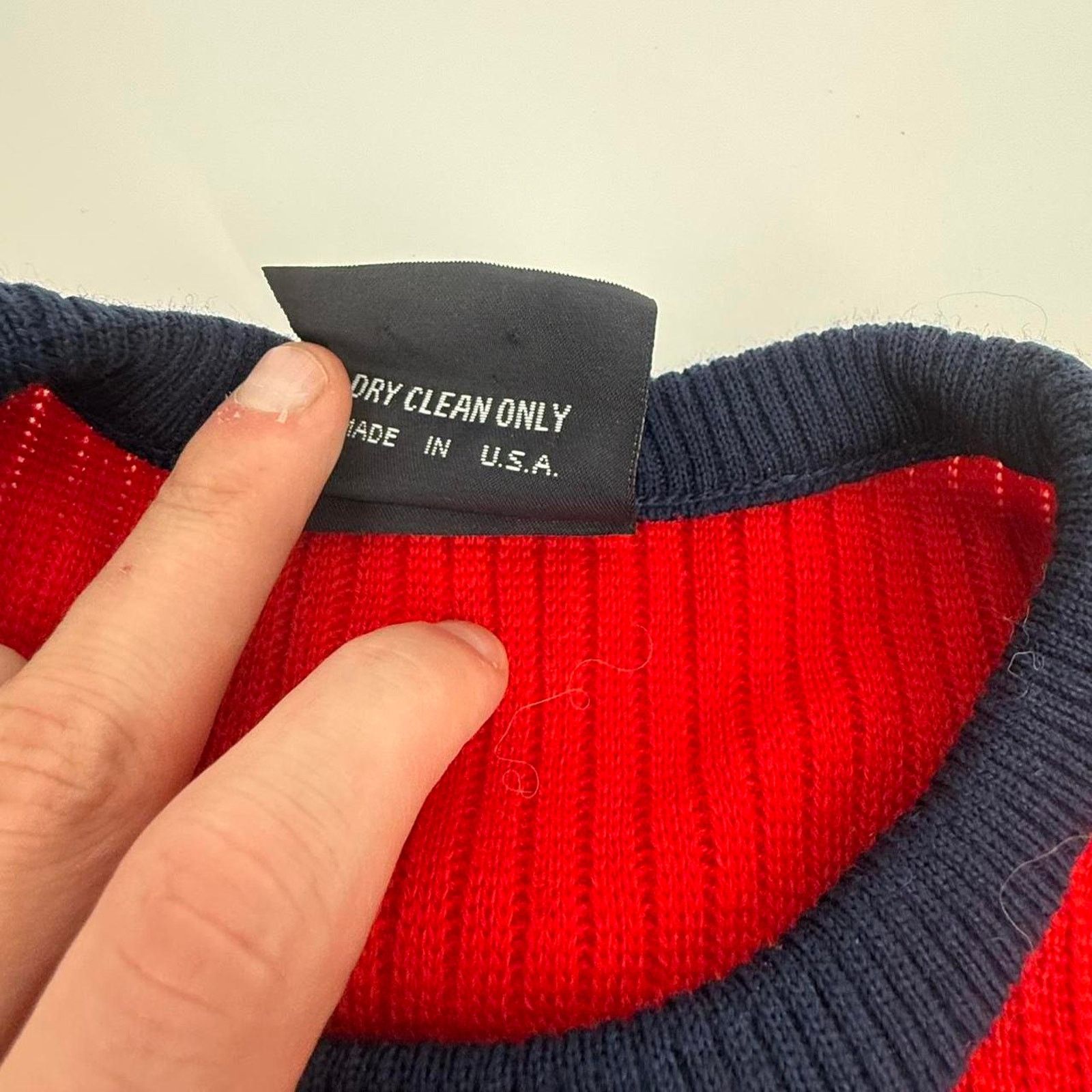Woolrich Woolen Mills Vintage demetre pure wool sweater Size US L / EU 52-54 / 3 - 8 Thumbnail