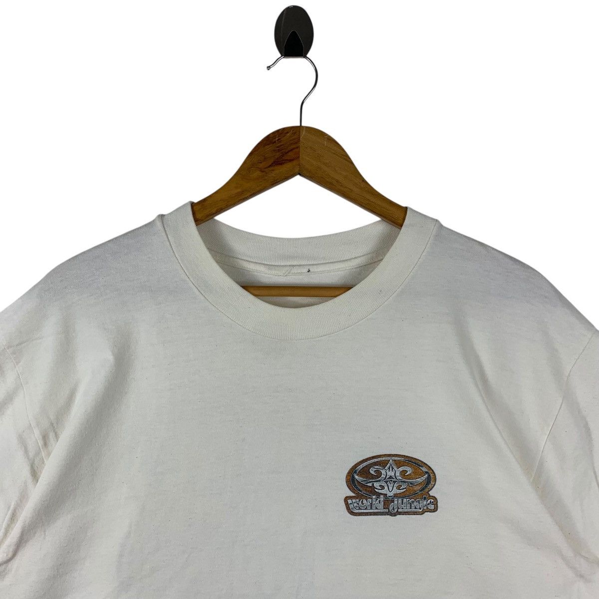 Other Vintage WORLD JUNGLE surfing surf tee big logo printed shirt Size US M / EU 48-50 / 2 - 3 Thumbnail