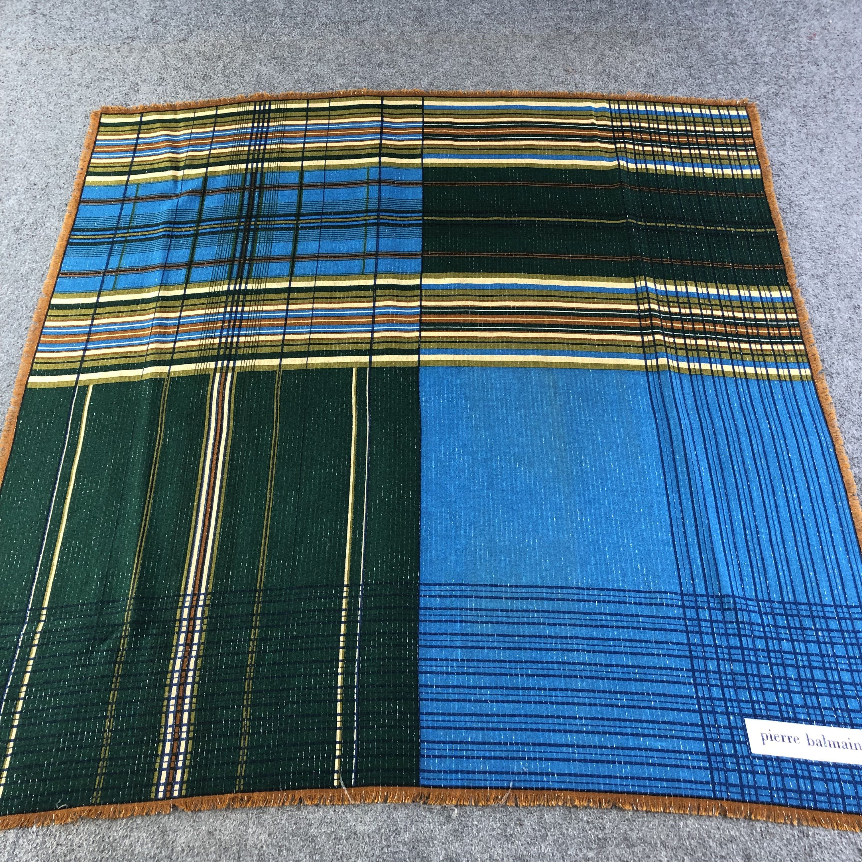 Pierre Balmain Pierre Balmain Square Scarf M419 Size ONE SIZE - 1 Thumbnail
