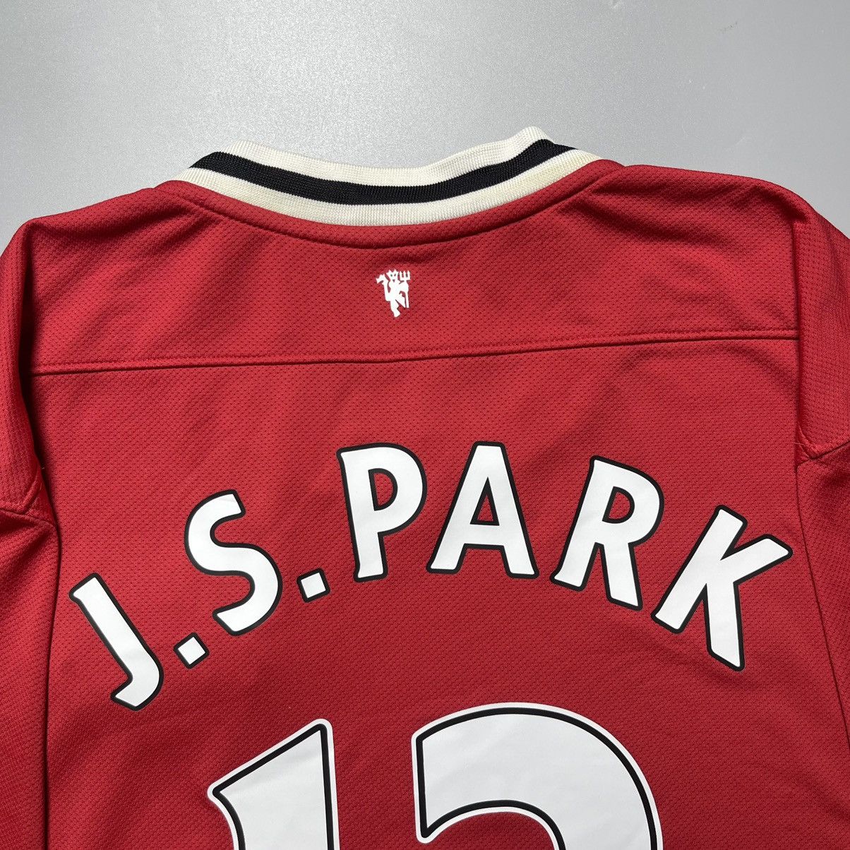 Nike MAN UNITED NIKE 2011/2012 FOOTBALL HOME JERSEY #13 PARK Size US XXL / EU 58 / 5 - 13 Thumbnail