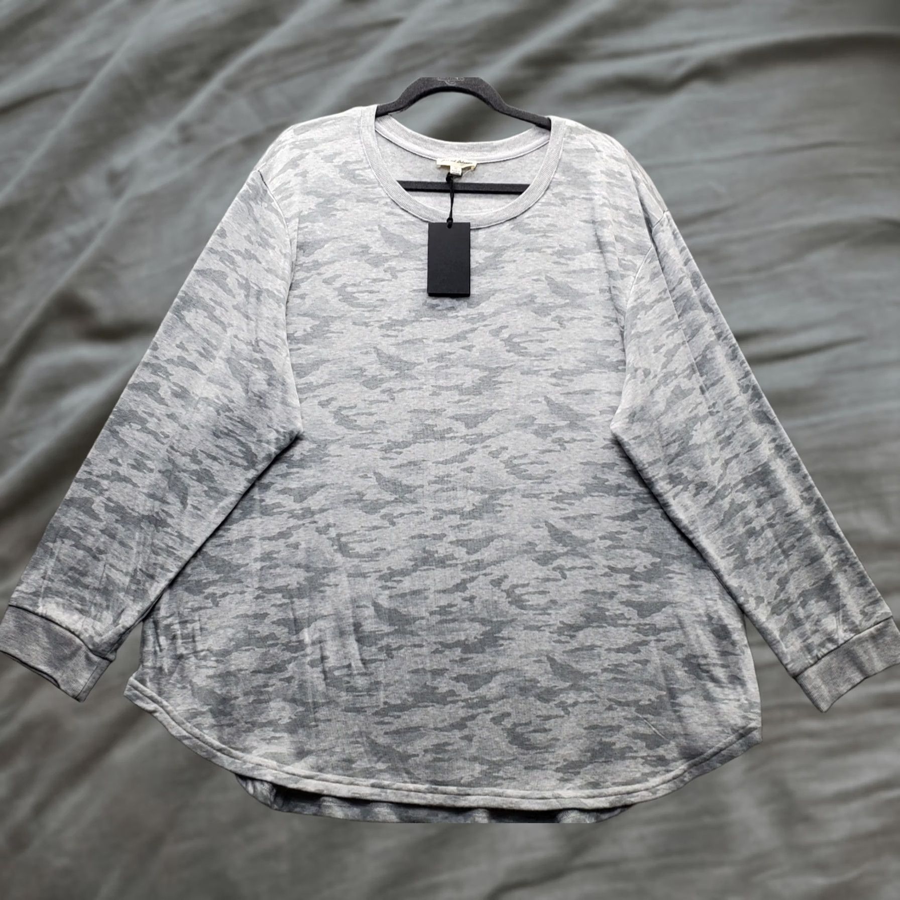 Vintage Jane and Delancey Womens Tunic Sweatshirt 2X Multi Camo Print Crew Neck Pullover Size XXL / US 16-18 / IT 52-54 - 1 Thumbnail