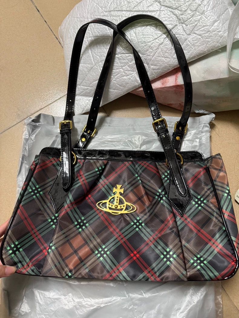 Vivienne Westwood Vivienne Westwood size os Saturn rainbow check vintage mids Size ONE SIZE - 1 Thumbnail
