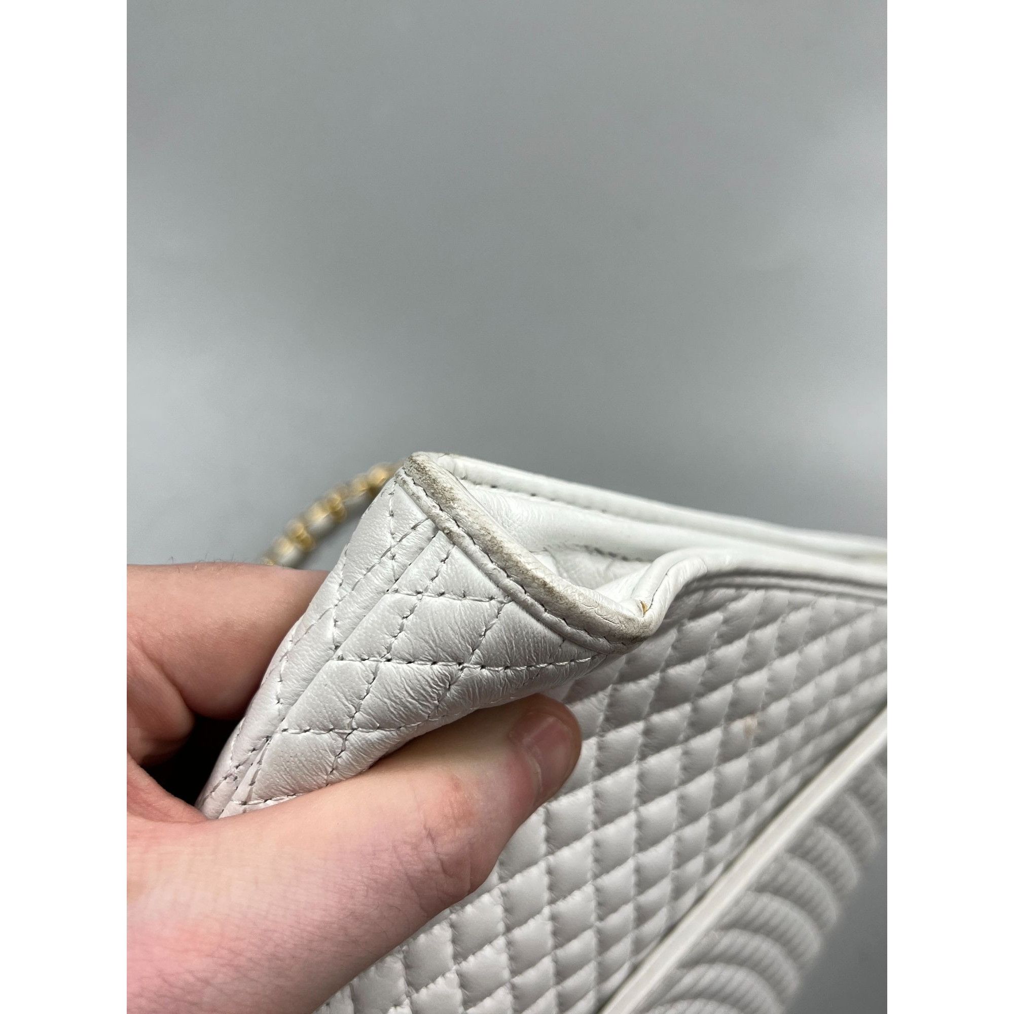 Bally Bally White Leather Quilted Clutch Bag (Y0782) Size ONE SIZE - 11 Thumbnail
