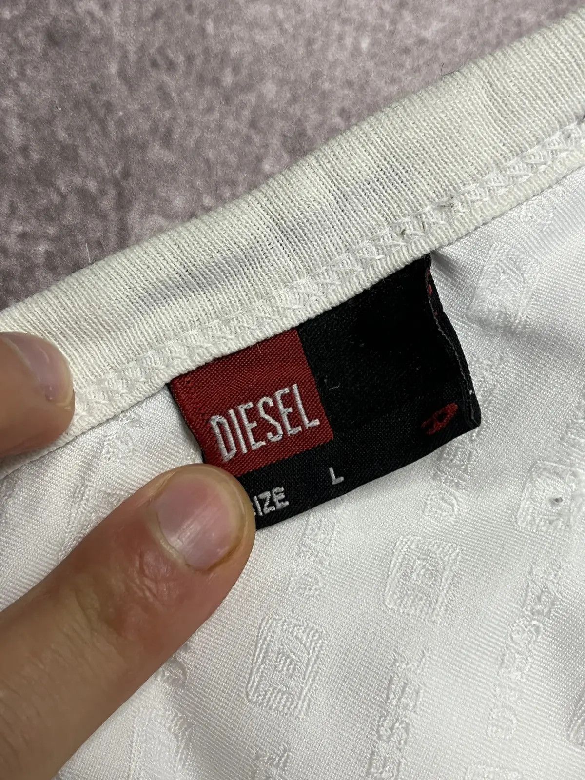 Diesel Vintage Diesel Keep Frozen White Logo Tee Size L Size US L / EU 52-54 / 3 - 3 Thumbnail