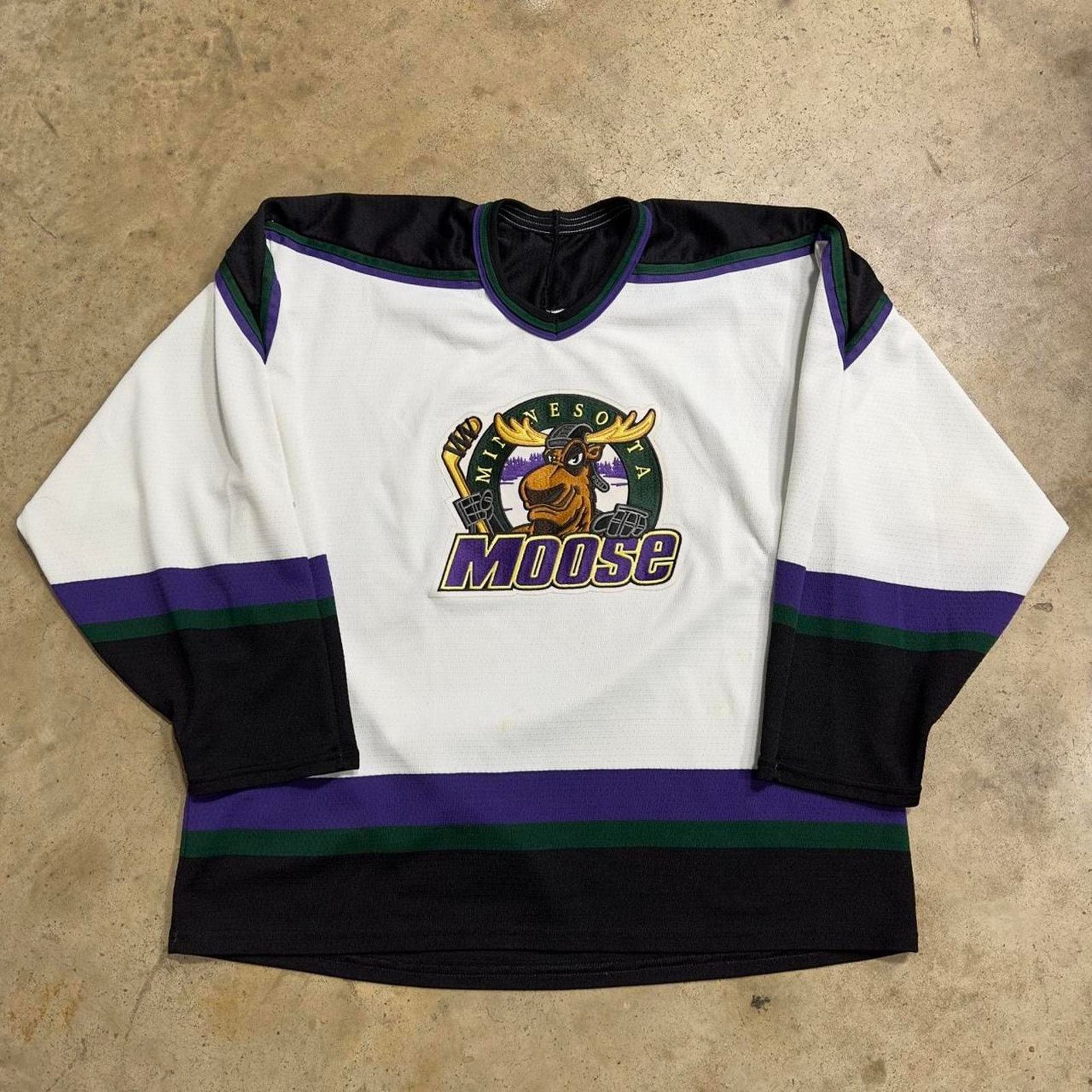 NHL × Vintage Vintage 1994 NHL Minnesota Moose Boxy Bauer Hockey Jersey Size US L / EU 52-54 / 3 - 1 Thumbnail