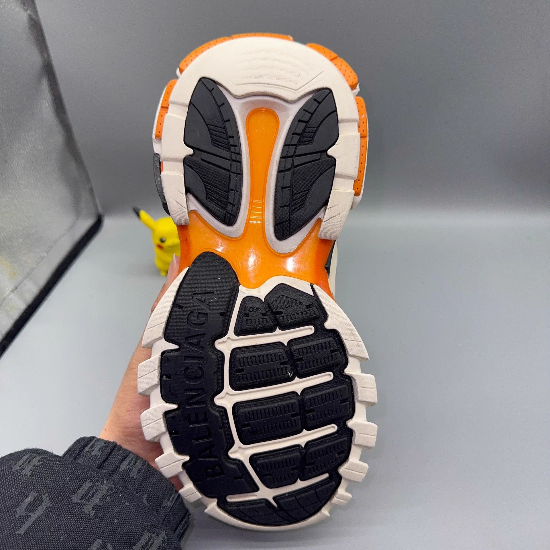 Balenciaga Balenciaga Track White Orange 38 Size US 7 / IT 37 - 7 Thumbnail