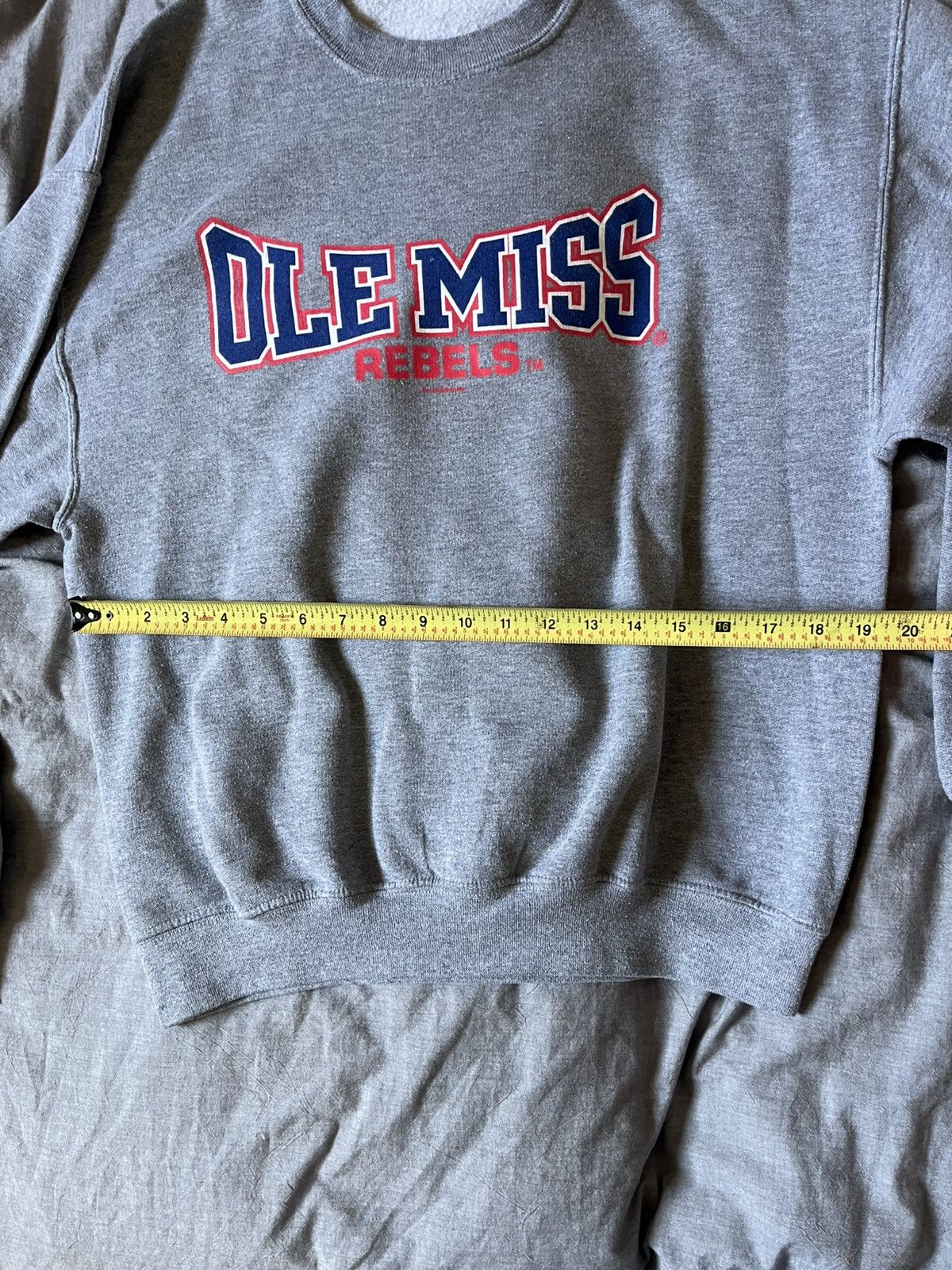 Vintage Vintage university of Mississippi Jerzees medium OLE MISS Size US M / EU 48-50 / 2 - 4 Thumbnail