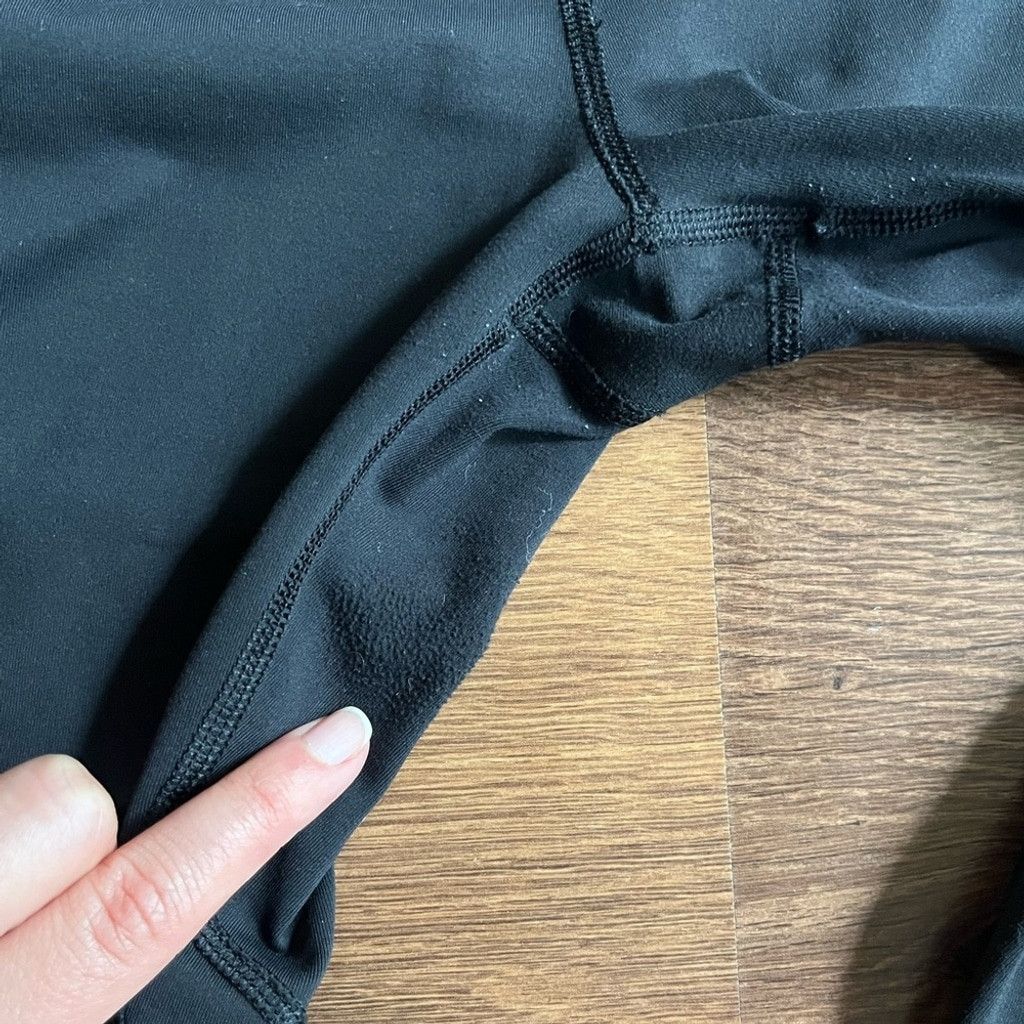 Lululemon 🖤 Lululemon Black Capri Yoga Legging Pants Size 27" / US 4 / IT 40 - 2 Thumbnail