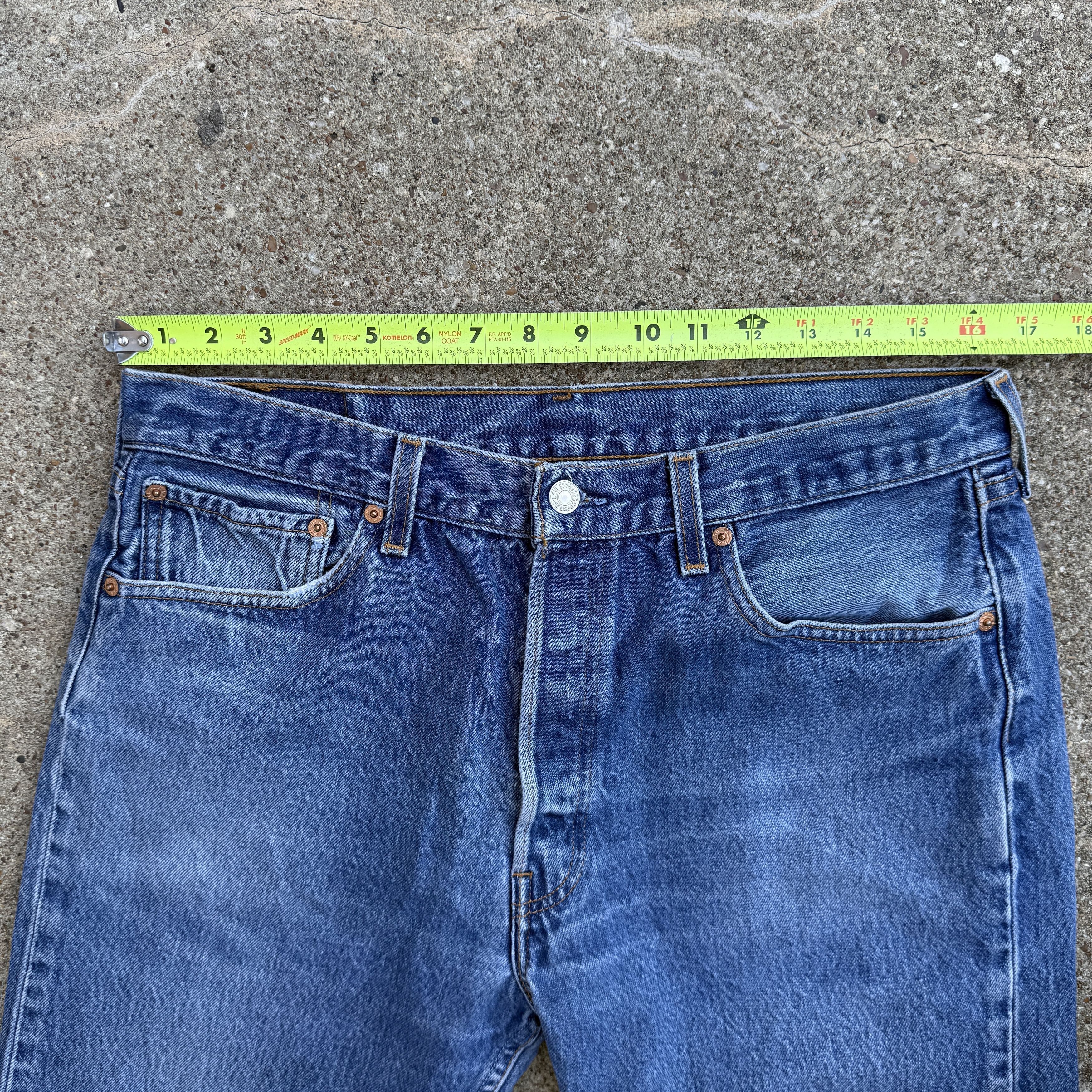 Levi's Vintage 90s Levis 501 Blue Button fly Denim Made USA Jeans Size US 33 - 8 Thumbnail