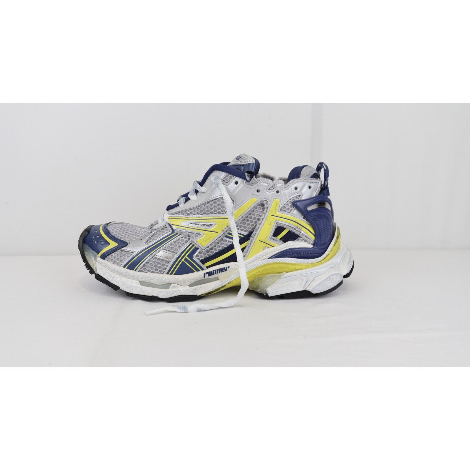 Balenciaga o1rshd1 Five Colors Upper Rubber Sole Runner in Multicolor Size US 11 / EU 44 - 2 Thumbnail