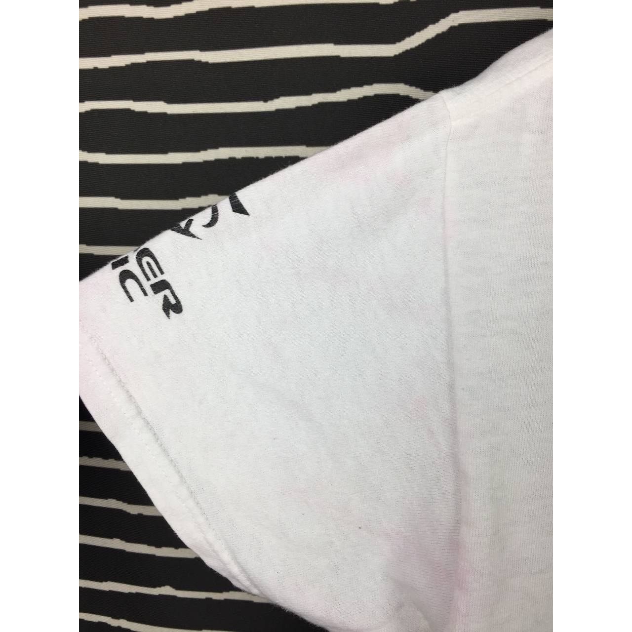 Band Tees Summer Sonic 2016 Music Festival Radiohead Suede Band Tee Size US S / EU 44-46 / 1 - 15 Thumbnail