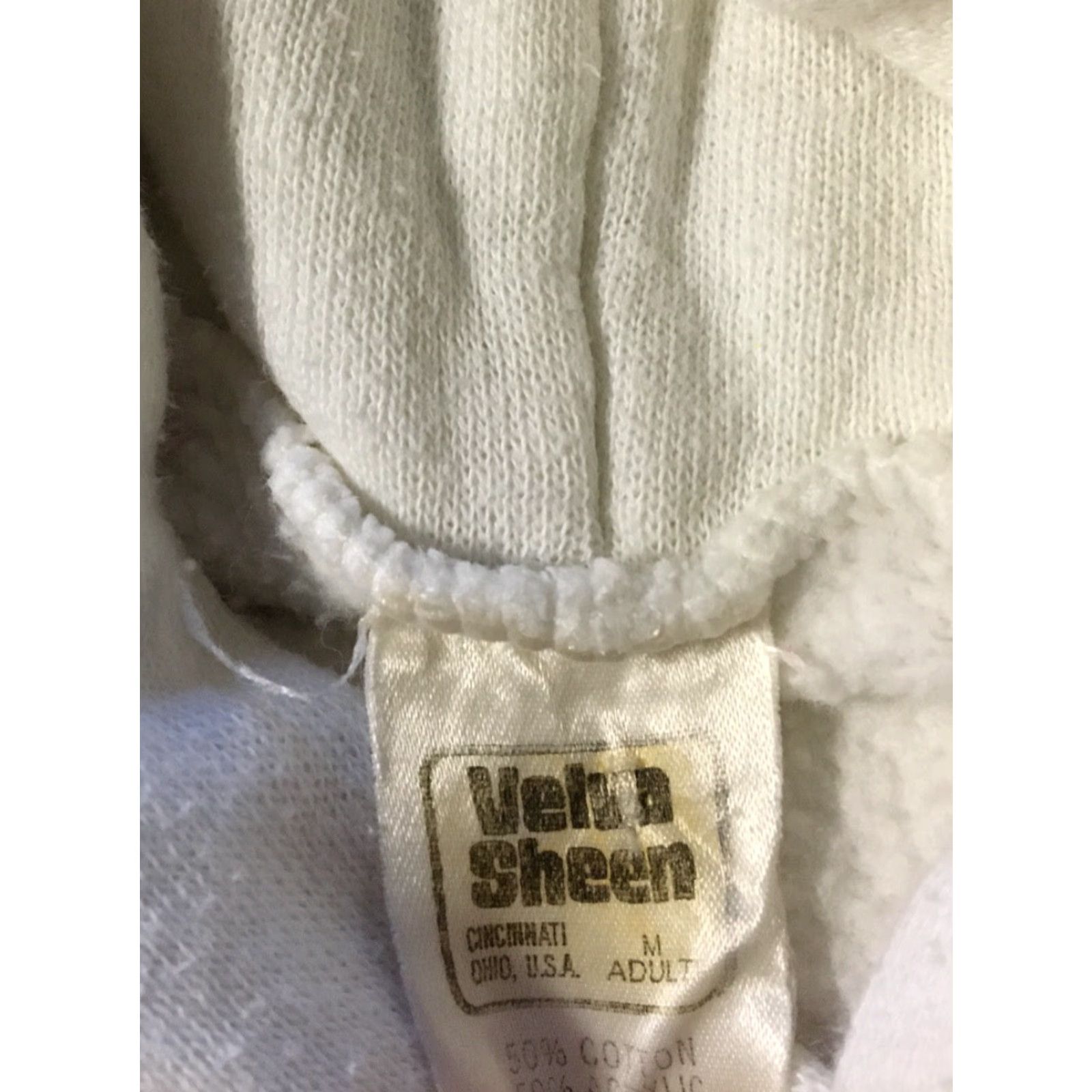 Velva Sheen VINTAGE Velva Sheen University Alaska Hoodie Sweatshirt S White 70s 80s Grunge Sports Track Football Basketball 90s Retro School University Mens Mens Size US S / EU 44-46 / 1 - 4 Thumbnail