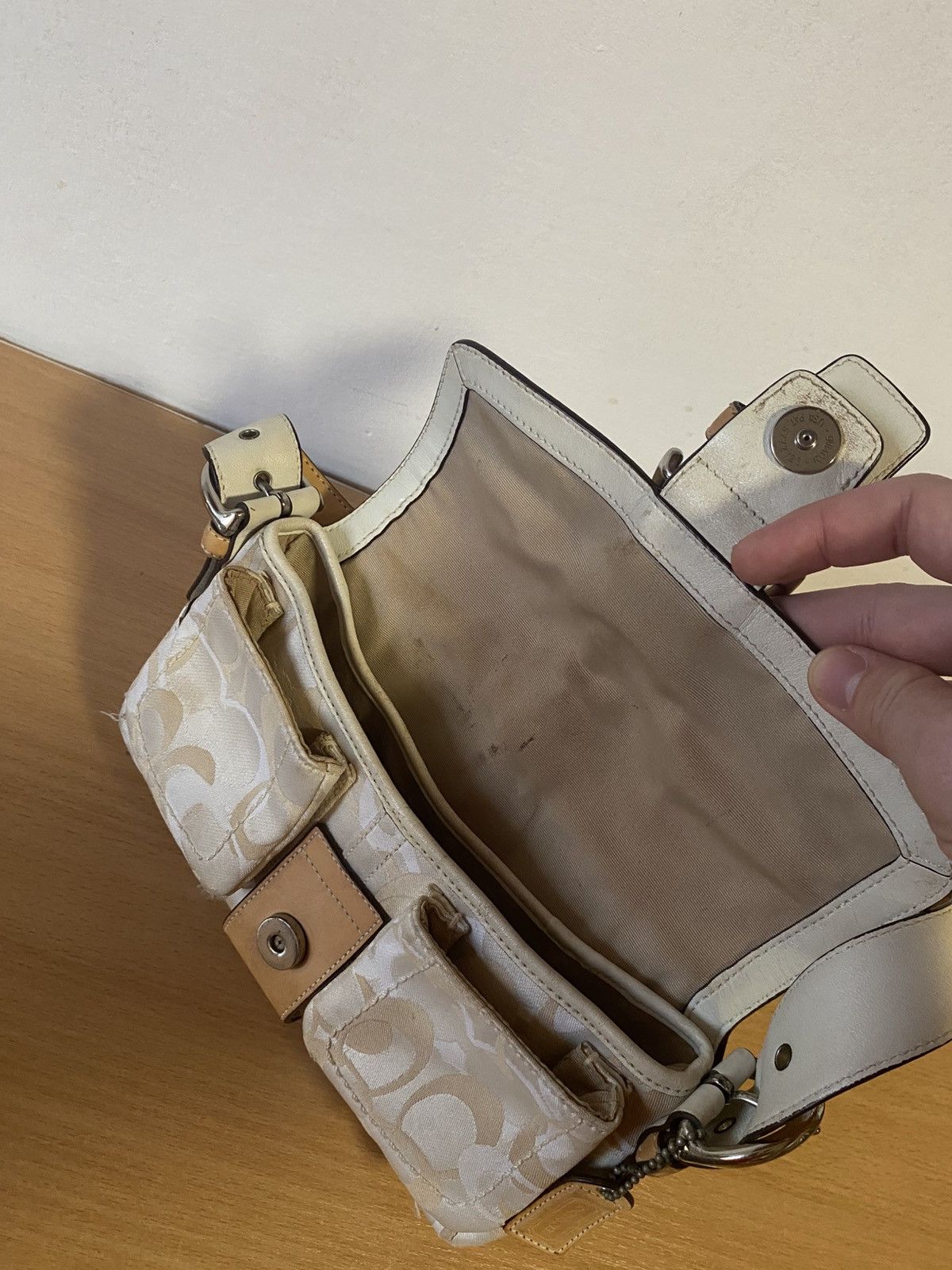 Coach Vintage Y2K Coach White Mini Square Soho Shoulder Bag Size ONE SIZE - 11 Thumbnail
