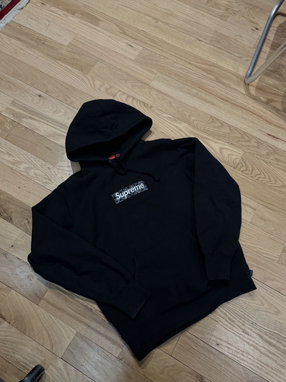 Supreme Supreme Black Bandana Box Logo Hoodie Size Small Size US S / EU 44-46 / 1 - 1 Thumbnail