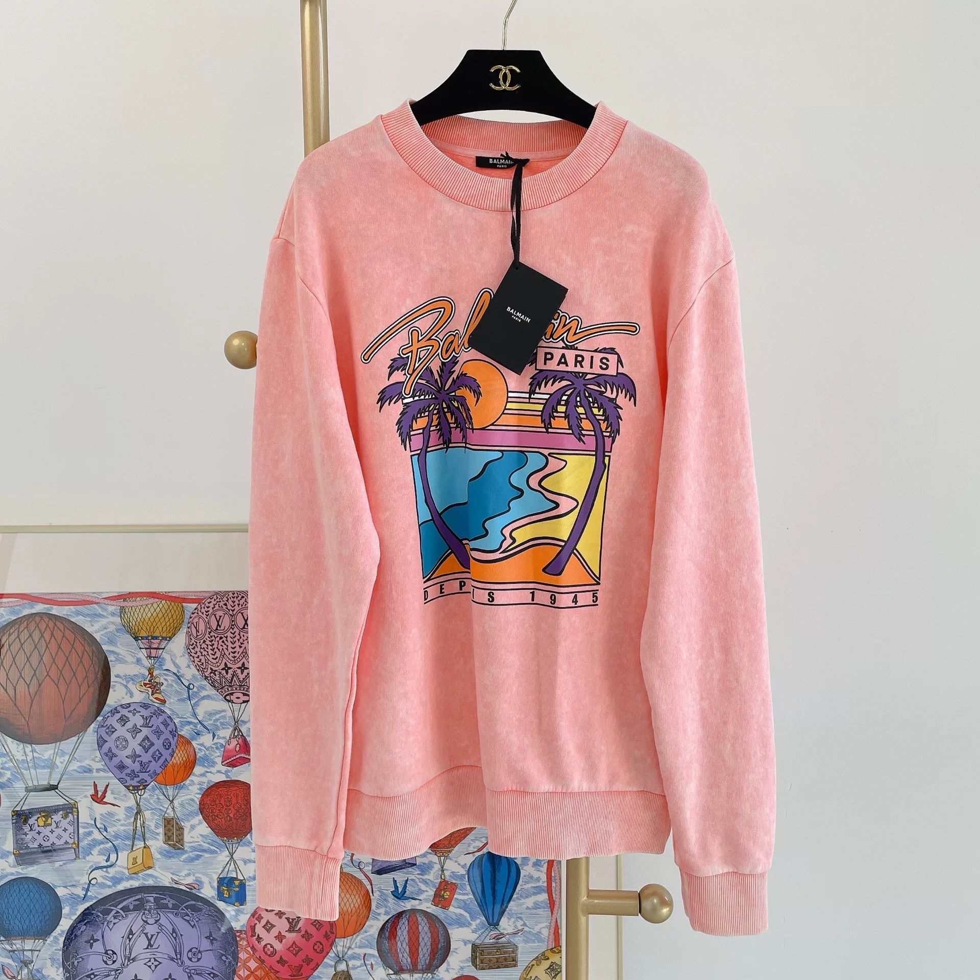 Balmain Balmain Pink Vintage Crewneck Sweatshirt Size XS / US 0-2 / IT 36-38 - 1 Thumbnail