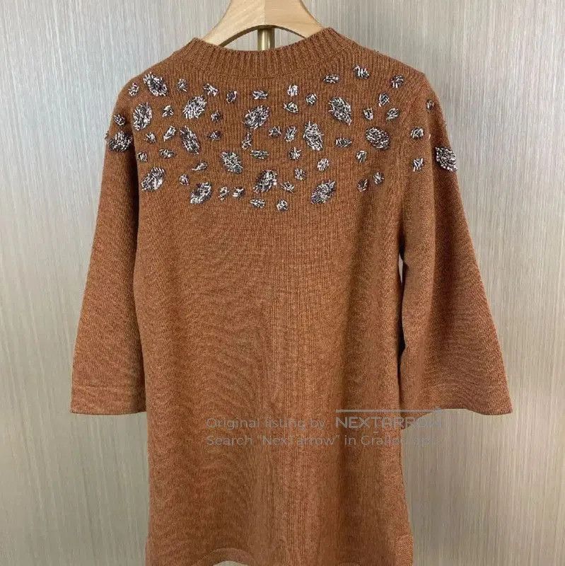 Chanel Chanel M Size Khaki Women's Pullover Sweater . Size M / US 6-8 / IT 42-44 - 2 Thumbnail