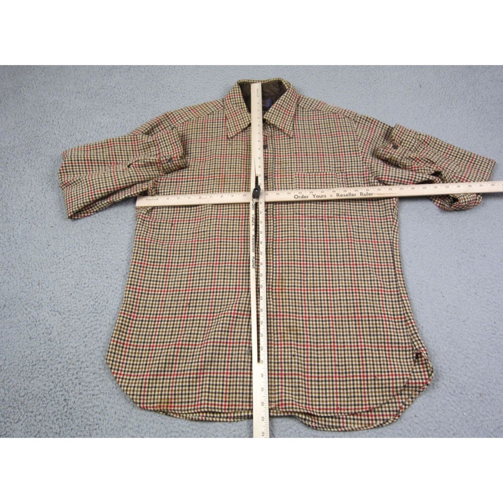 Pendleton VINTAGE Pendleton Shirt Mens XL Brown Wool Made in USA 50s 60s Plaid Button-Up Long Sleeve Collared Retro Classic Outdoor Workwear 90s Mens Size US XL / EU 56 / 4 - 7 Thumbnail