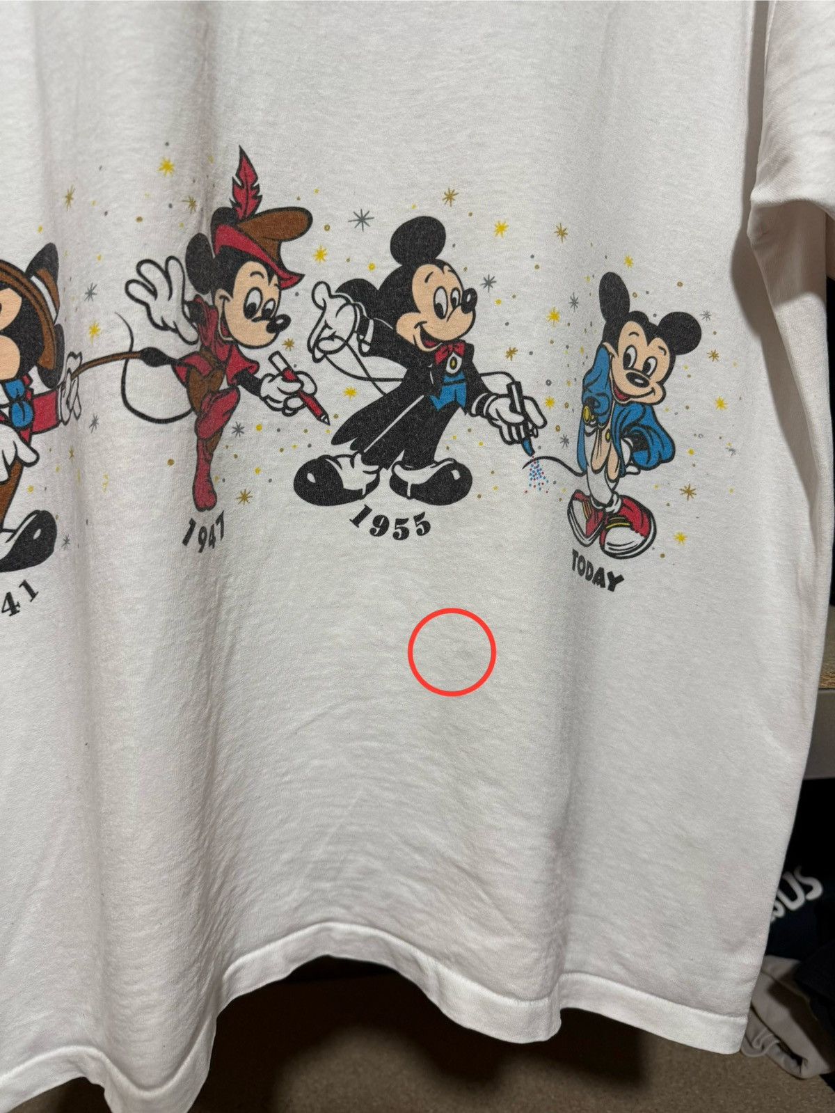 Disney × Mickey Mouse × Vintage Vintage 1990s Mickey Mouse Through The Years Cartoon T-Shirt Size US XL / EU 56 / 4 - 10 Thumbnail