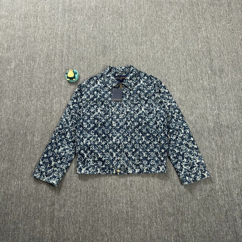 Louis Vuitton Tapestry | Grailed