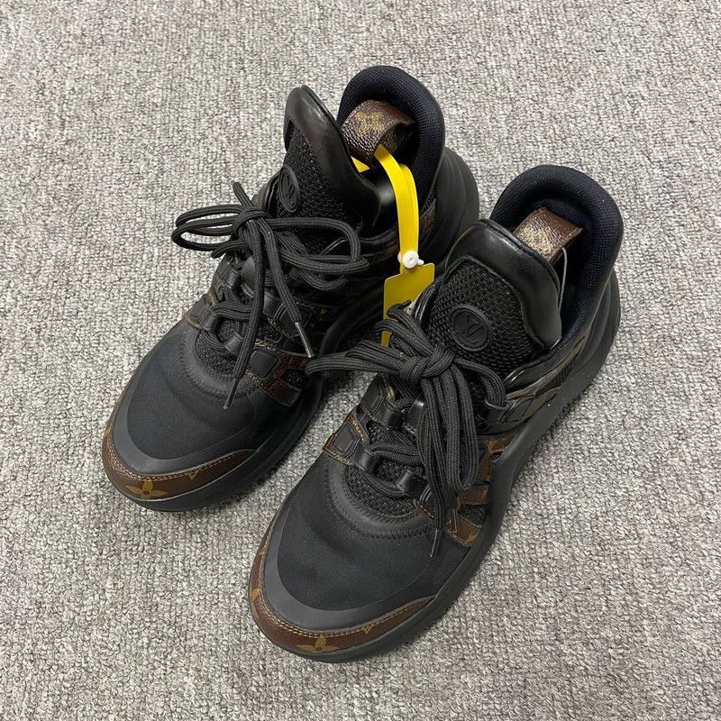 Louis Vuitton Louis Vuitton Archlight Sneakers for Women in Black -2508 Size US 6 / IT 36 - 1 Thumbnail