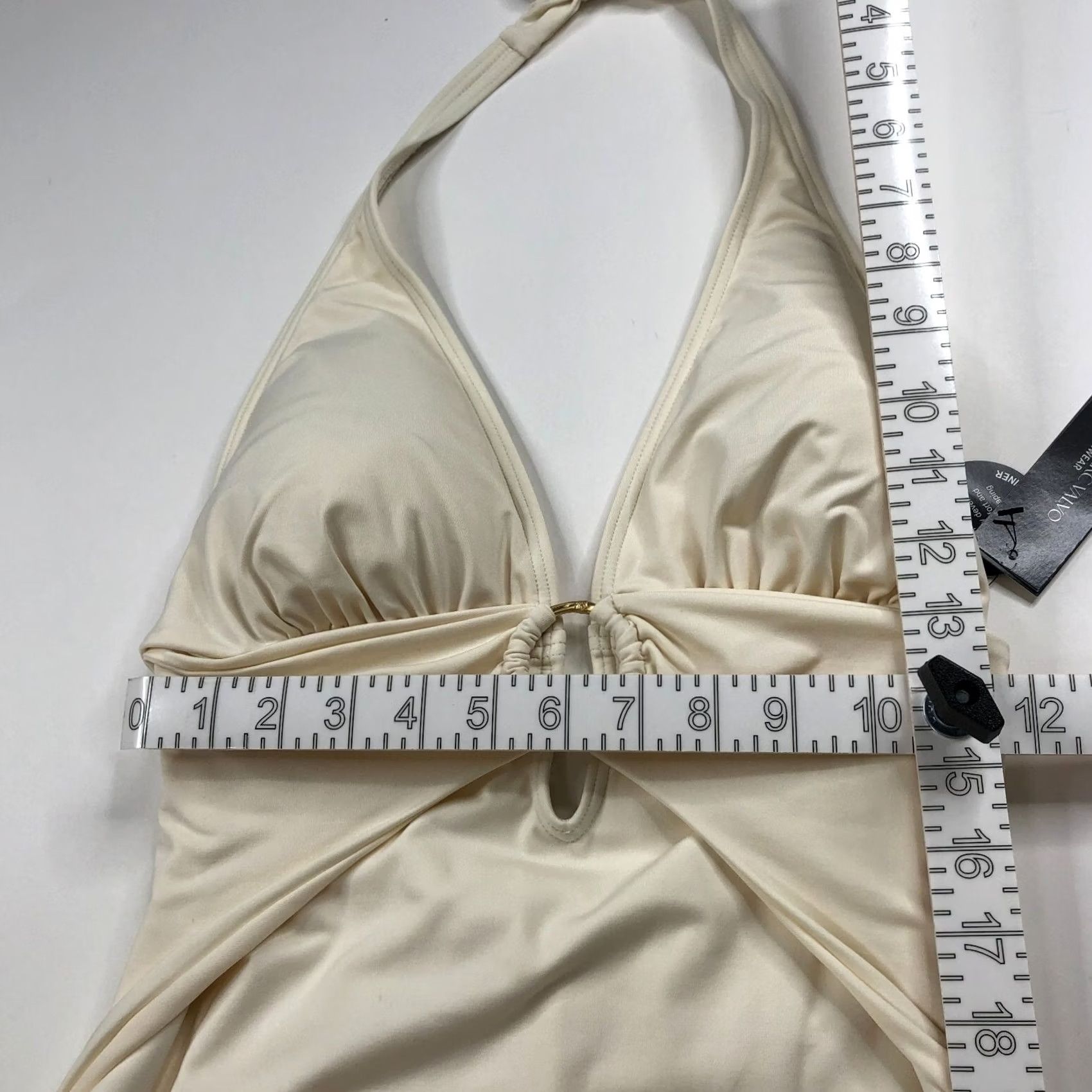Vintage Carmen Marc Valvo One Piece Swimsuit Ivory Nylon Spandex 14 Adult Women Retro Wide Straps Removable Pads Shirred Smoothing Liner Solid Pattern Denim? Size ONE SIZE - 5 Thumbnail