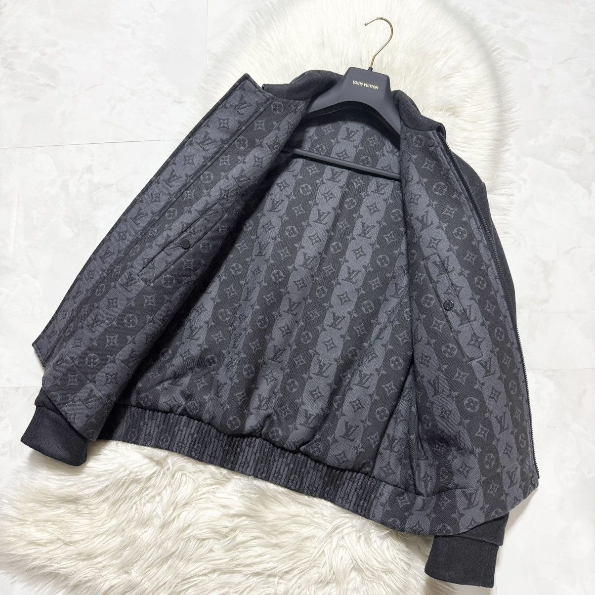 Louis Vuitton Louis Vuitton x NIGO Reversible Monogram Jacket, Size US M / EU 48-50 / 2 - 6 Thumbnail