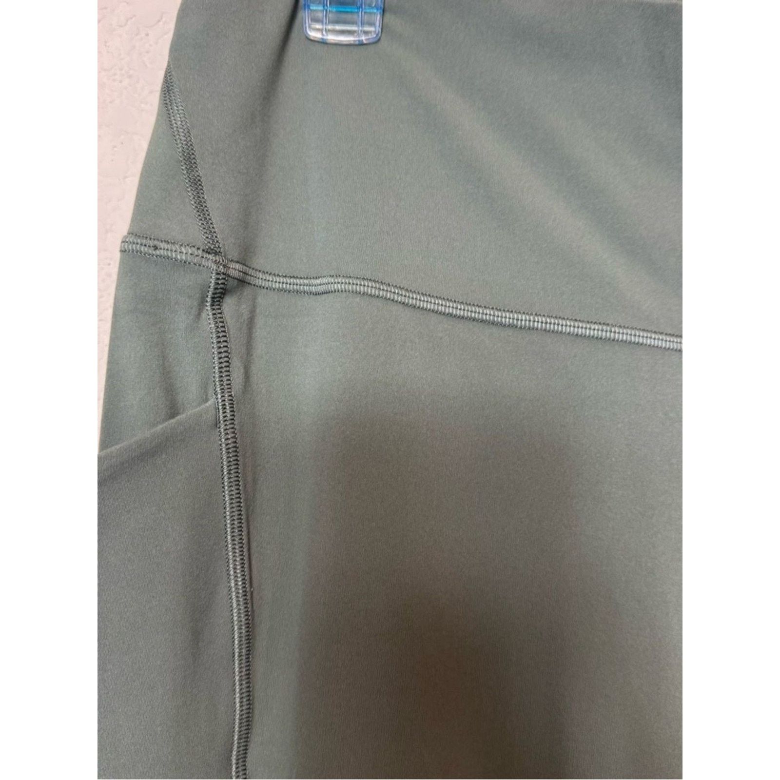 Lululemon Lululemon Align HR Pant 25” Pockets Palm Deco Green Sz 14 Size 36" / US 14 / IT 50 - 4 Thumbnail