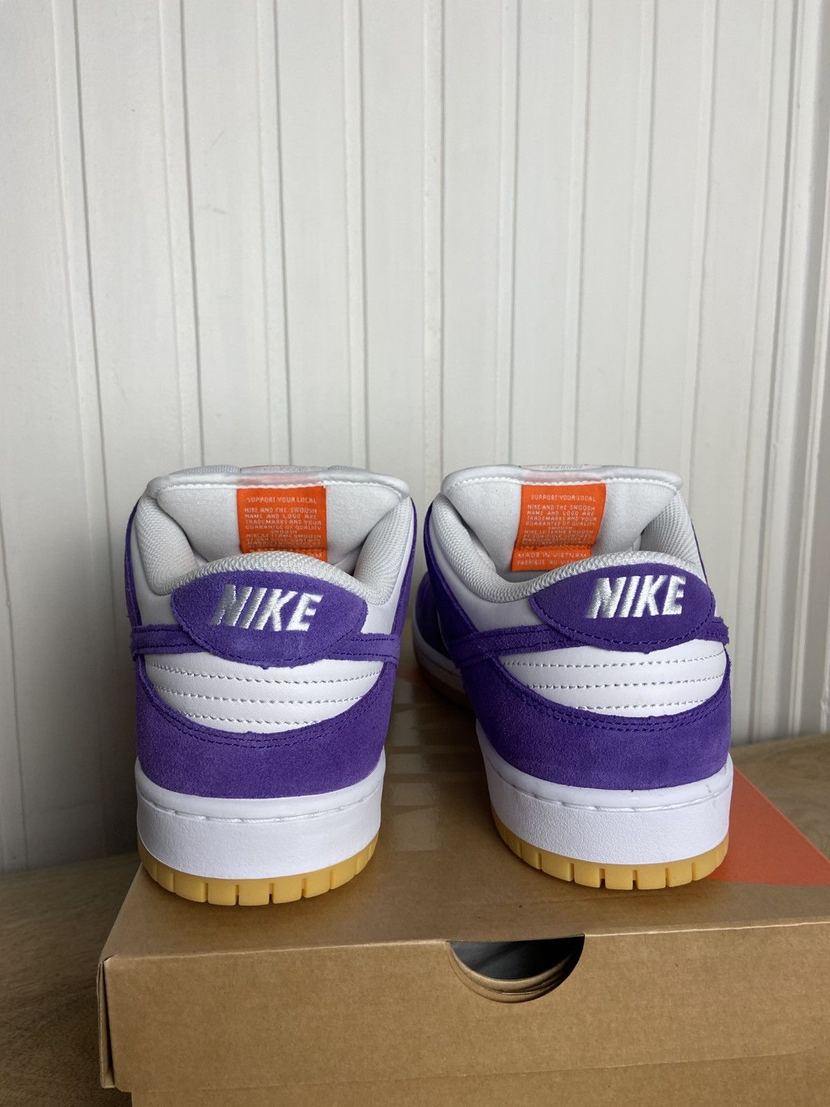 Nike New Nike SB Dunk Low Pro Orange Label Purple size 11US Size US 11 / EU 44 - 6 Thumbnail