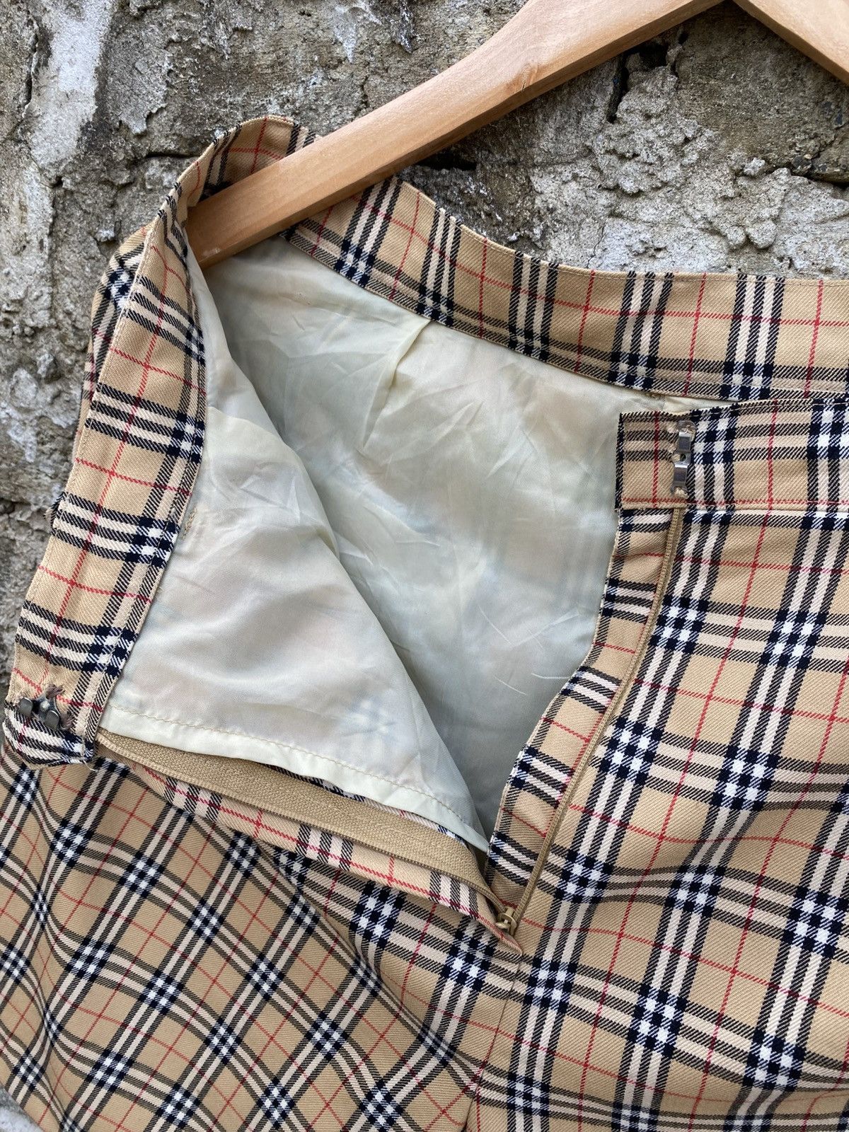 Burberry Burberrys Nova Check Shorts Size US 30 / EU 46 - 4 Thumbnail