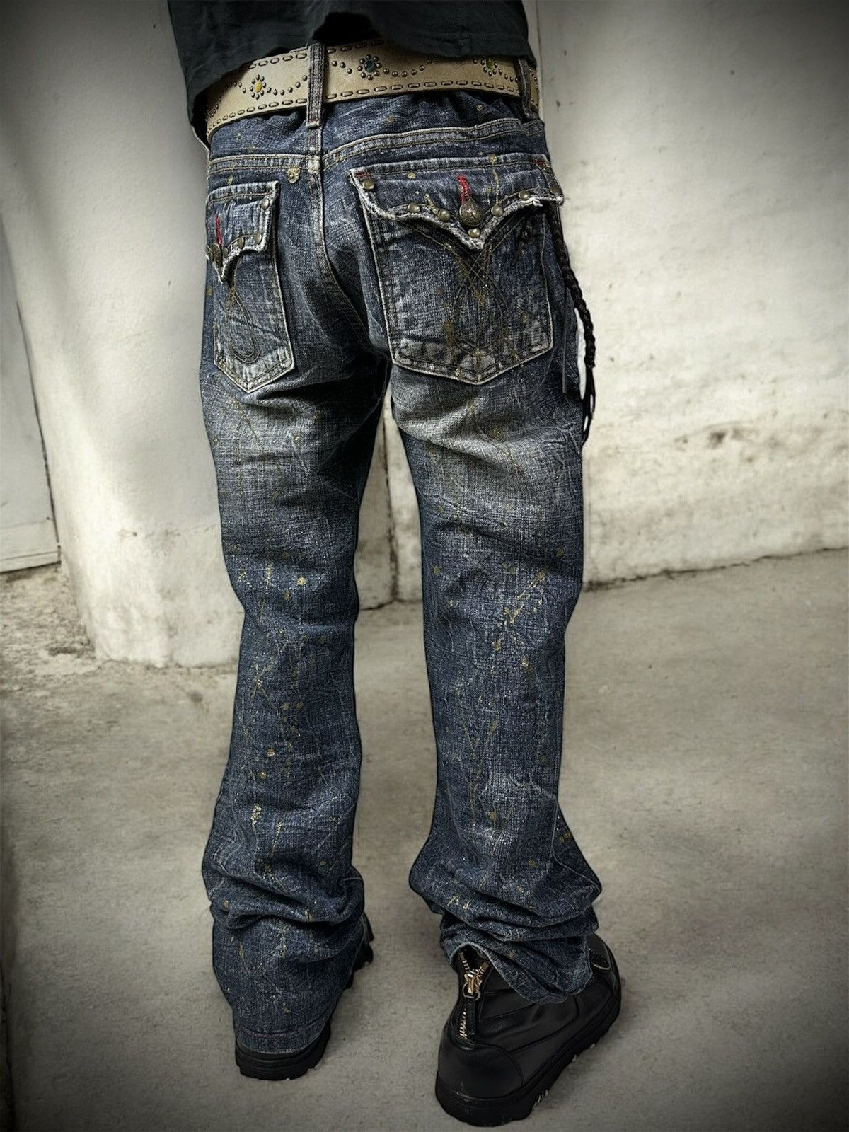 Japanese Brand 💥rare💥 japanese brand lagust ripped splatter flare jeans Size US 30 / EU 46 - 10 Thumbnail