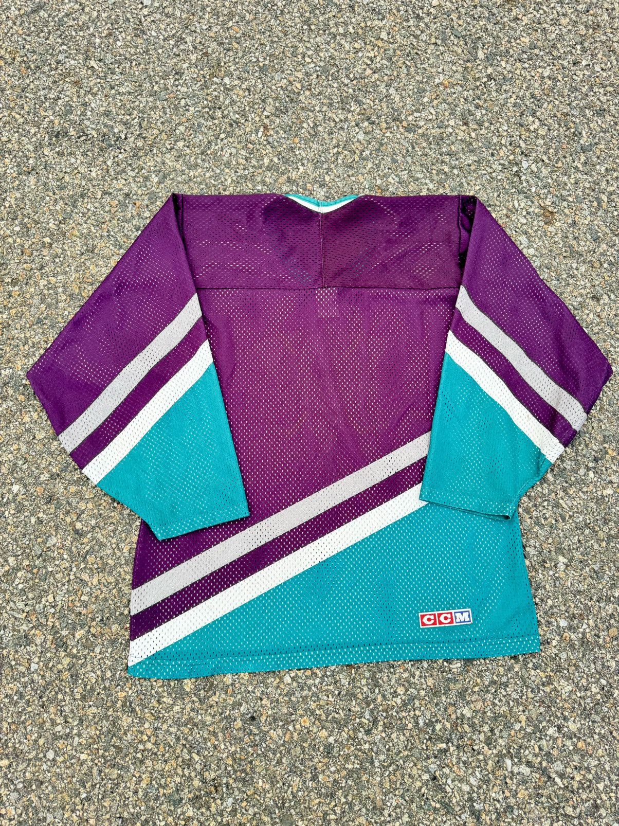 Ccm × Vintage Mighty Ducks CCM Vintage 90’s Movie Hockey Jersey Size US M / EU 48-50 / 2 - 2 Thumbnail