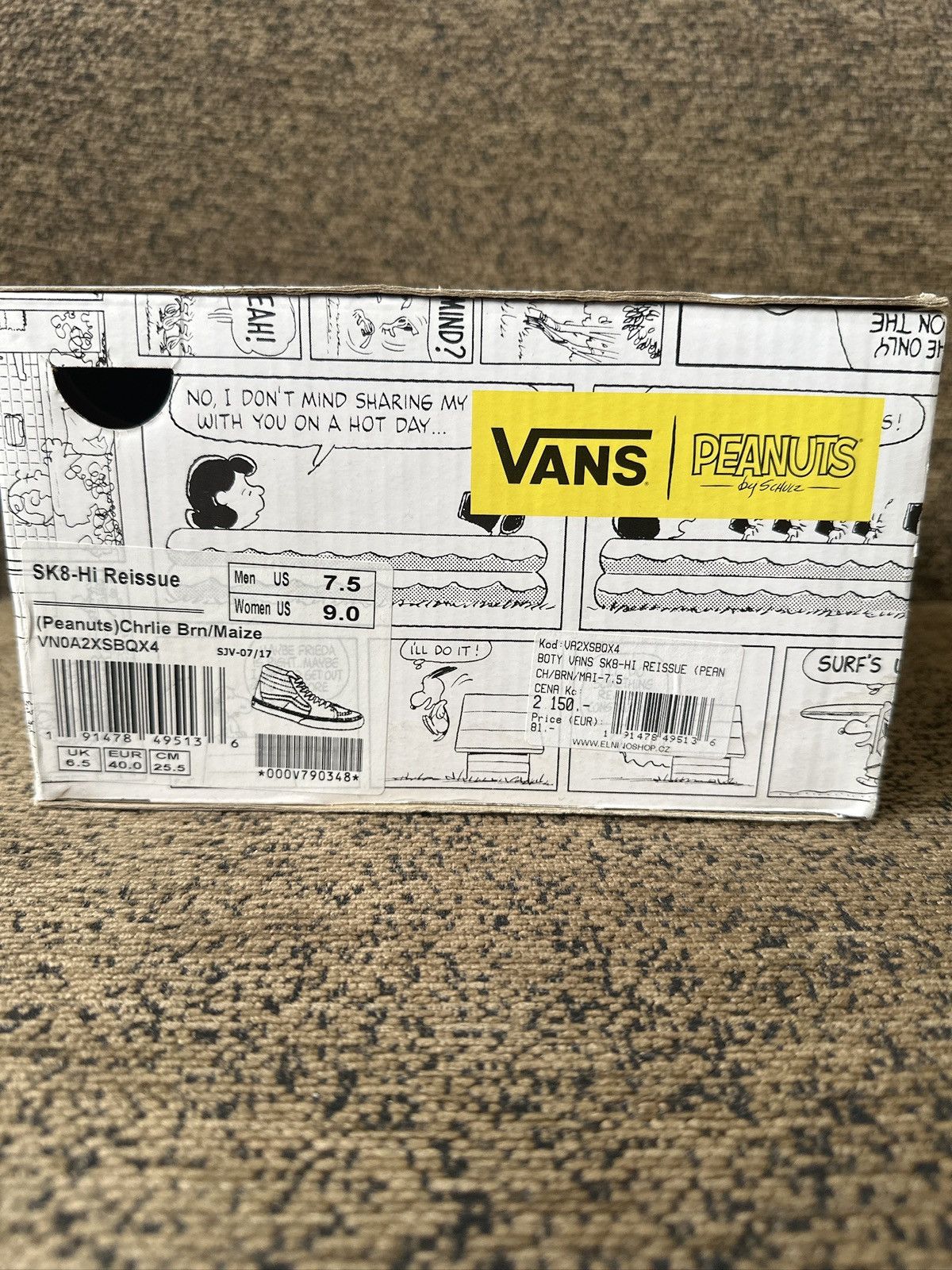 Peanuts × Vans Vans Sk8-Hi Peanuts Charlie Brown Size US 7.5 / EU 40-41 - 7 Thumbnail