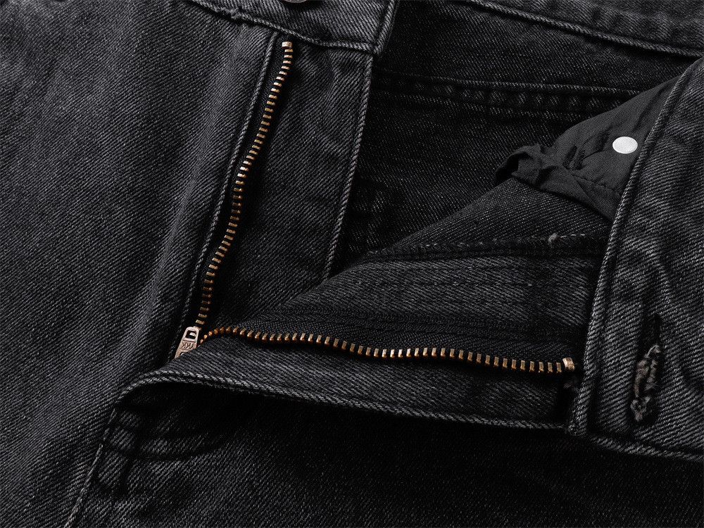 Vintage Men's Punk-Style Washed & Distressed Straight-Leg Jeans Size US 32 / EU 48 - 3 Thumbnail