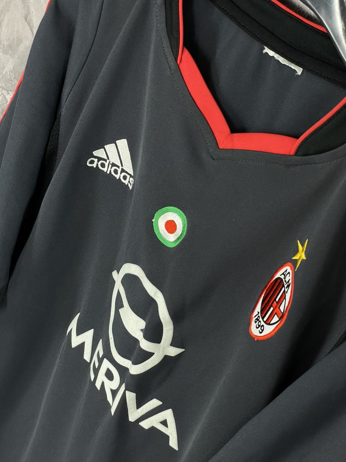 Vintage Adidas AC Milan 2003/2004 Vintage Jersey Size US L / EU 52-54 / 3 - 7 Thumbnail