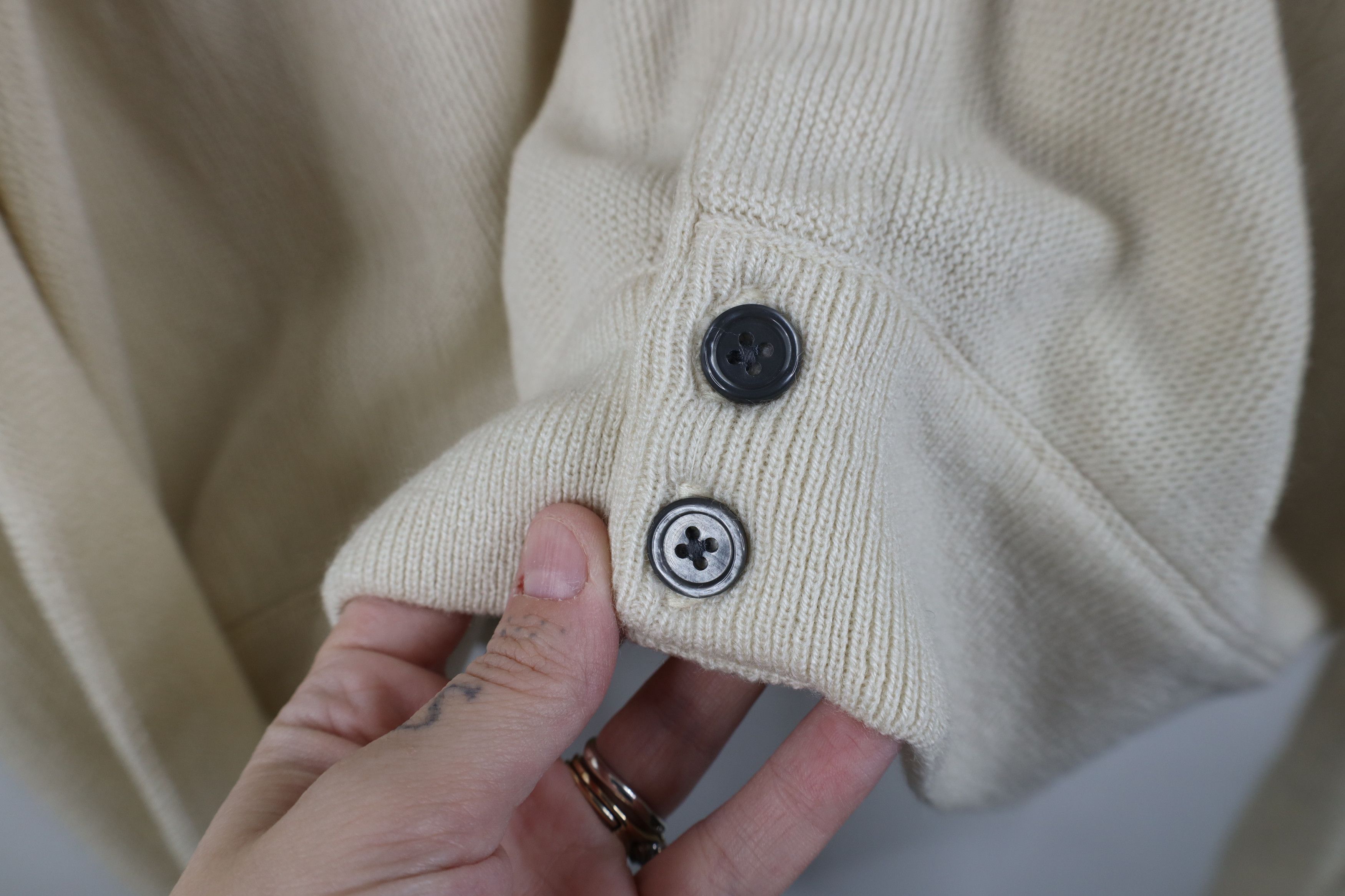 Vintage Vintage 90s Streetwear Cardigan Sweater Beige Khaki Acrylic Size US XL / EU 56 / 4 - 4 Thumbnail