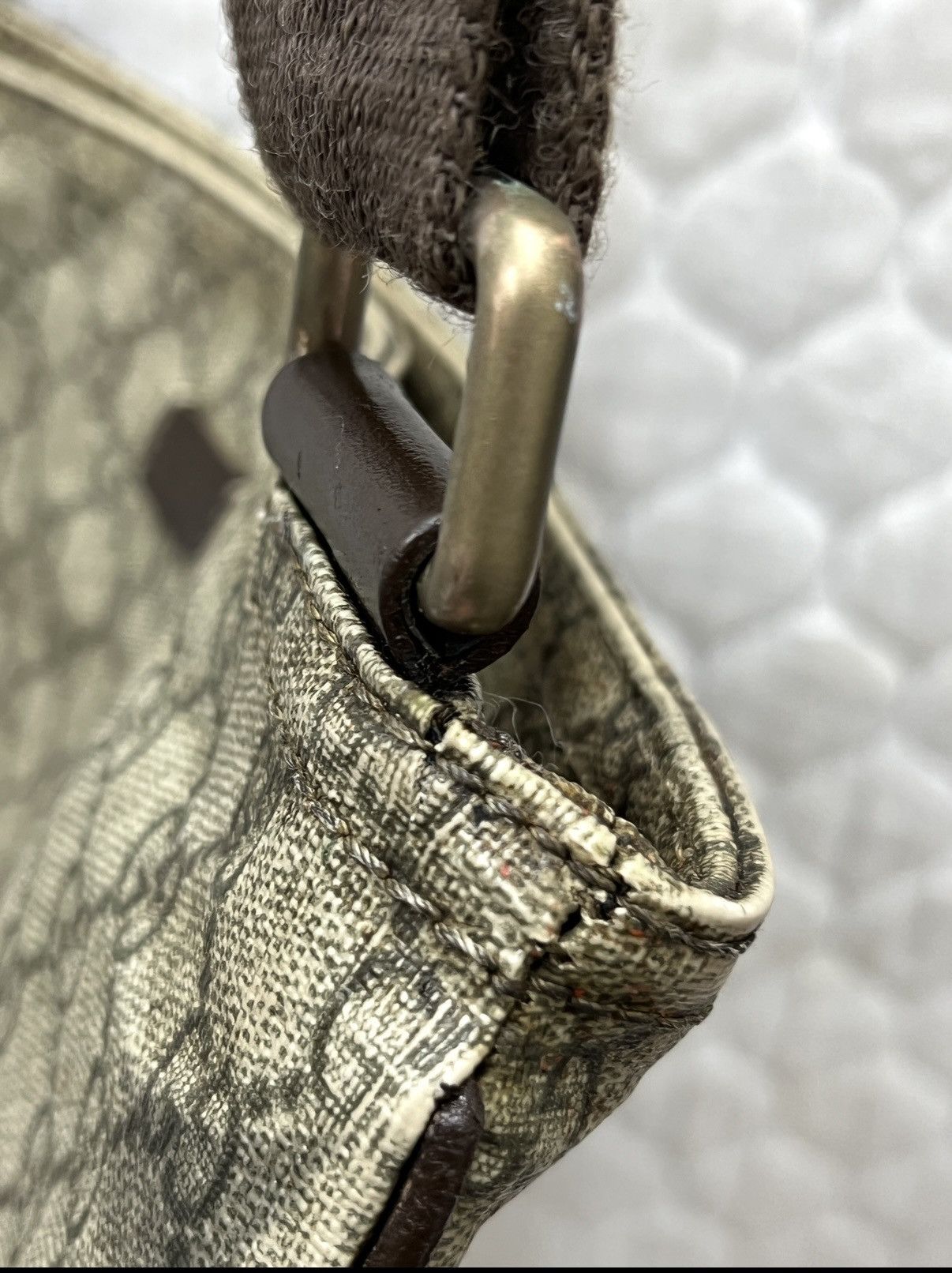 Gucci 🔥🔥🔥AUTHENTIC VINTAGE GUCCI MONOGRAM BAG Size ONE SIZE - 11 Thumbnail