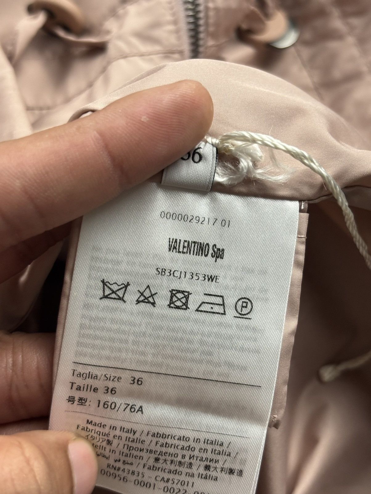 Valentino Valentino Oversized Windbreaker Size XS / US 0-2 / IT 36-38 - 11 Thumbnail