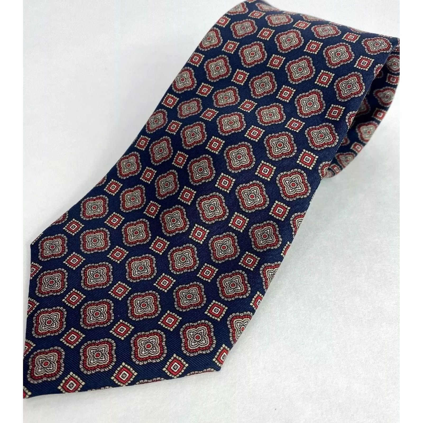 Dillard's Dillards Tie 54” Blue/Red/Gray Design 100% Italian Silk Floral Satin Men’s Tie Size ONE SIZE - 2 Thumbnail