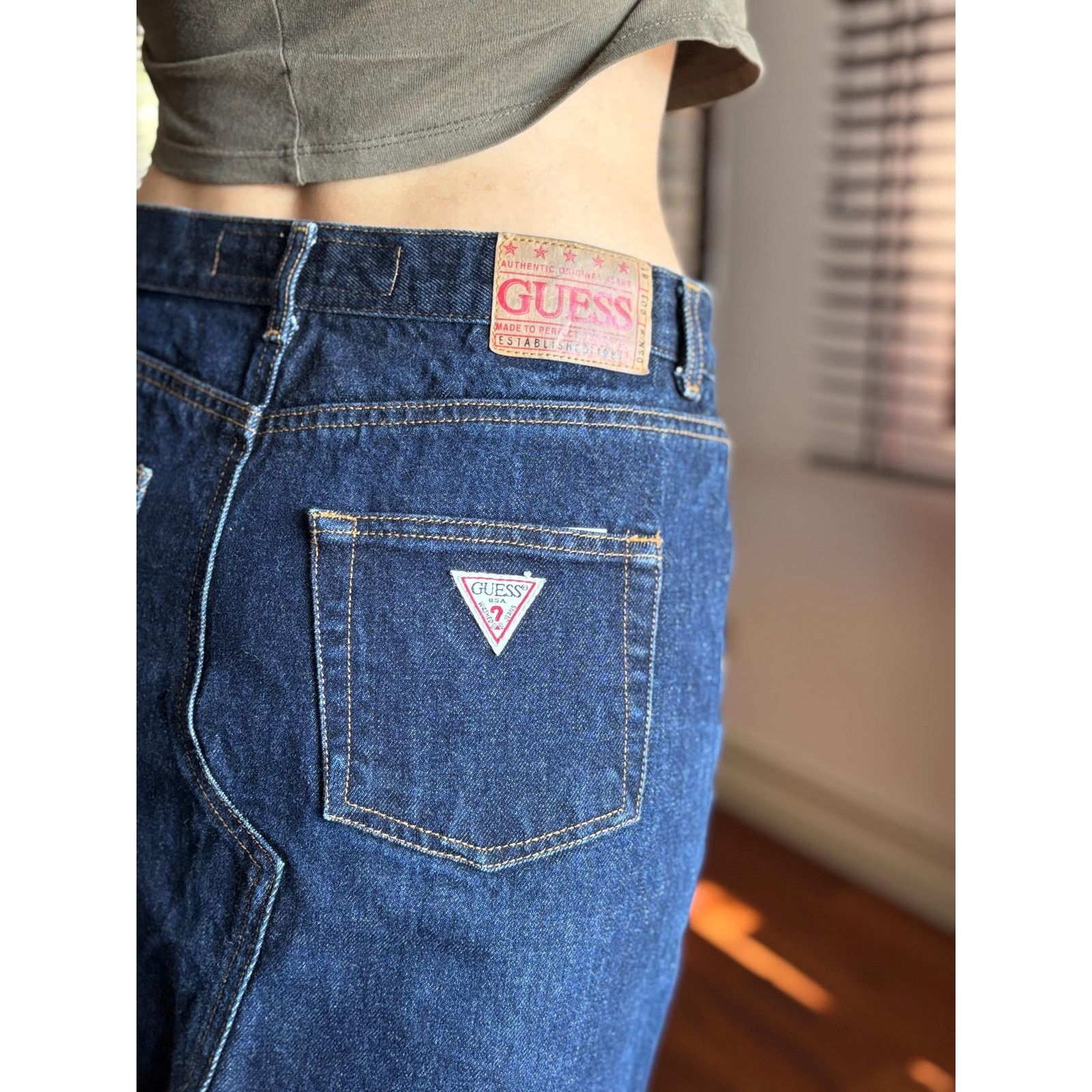 Guess Vintage Guess Denim Skirt High Waist Pencil Fit 90s Y2K Size 27" / US 4 / IT 40 - 1 Thumbnail