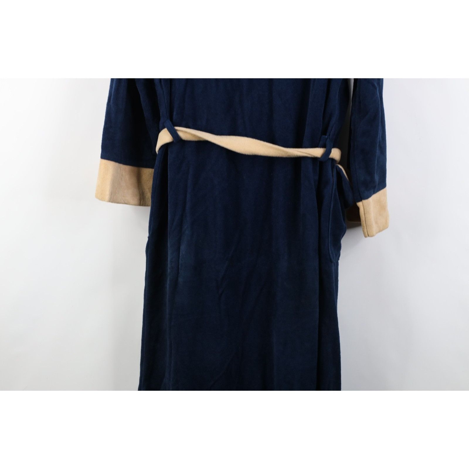Vintage Vintage 60s Streetwear Distressed Belted Velour Bath Robe Size US L / EU 52-54 / 3 - 16 Thumbnail
