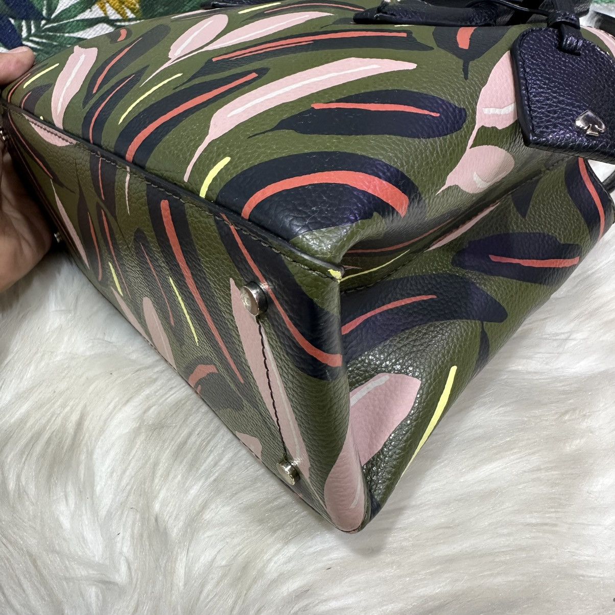 Kate Spade Authentic KATE SPADE Floral 2Way Handbag/ Shoulder Bag Size ONE SIZE - 7 Thumbnail