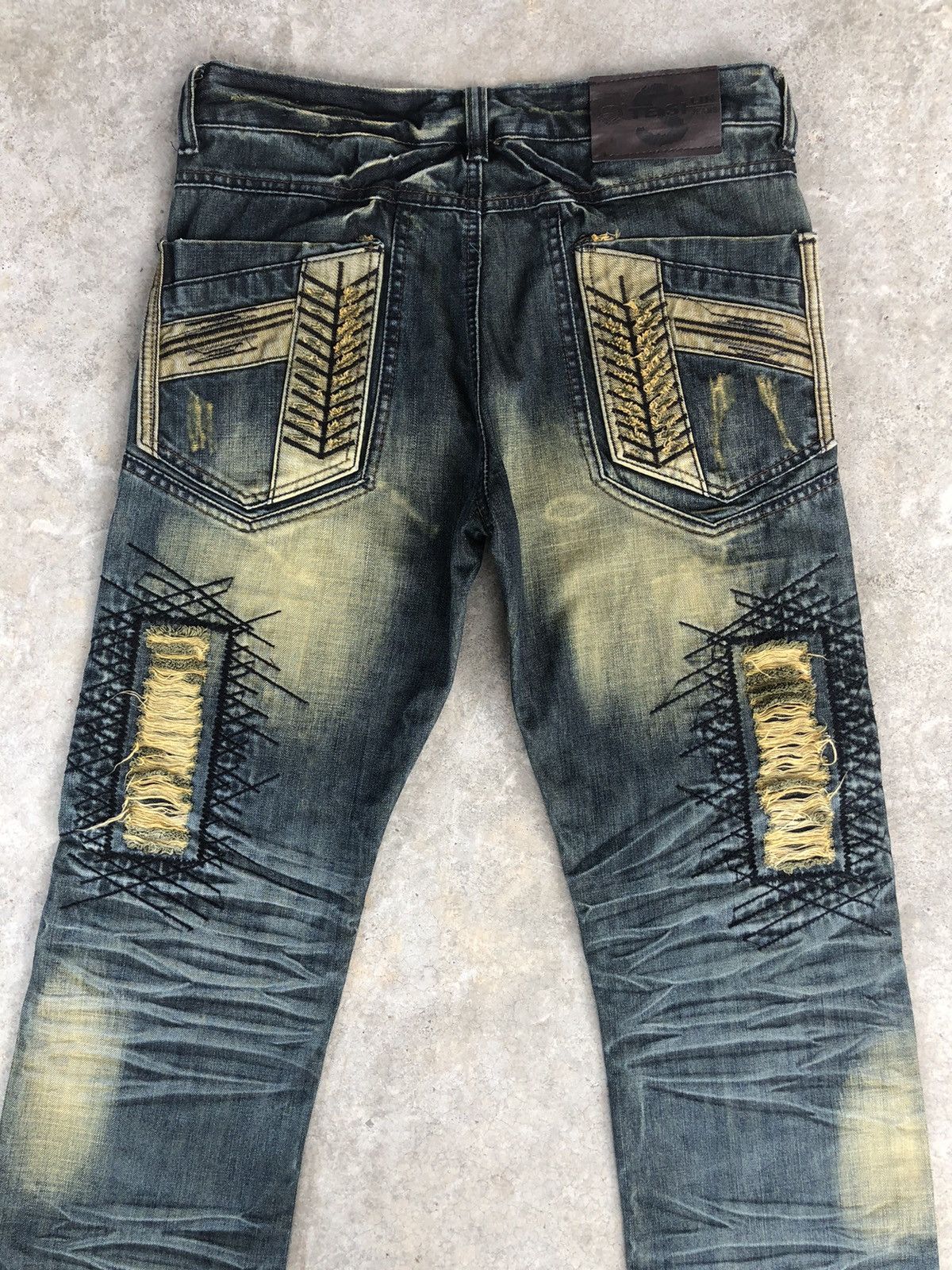 Who Decides War Japanese Kouyizu Distressed Jeans Patchwork Size US 32 / EU 48 - 8 Thumbnail