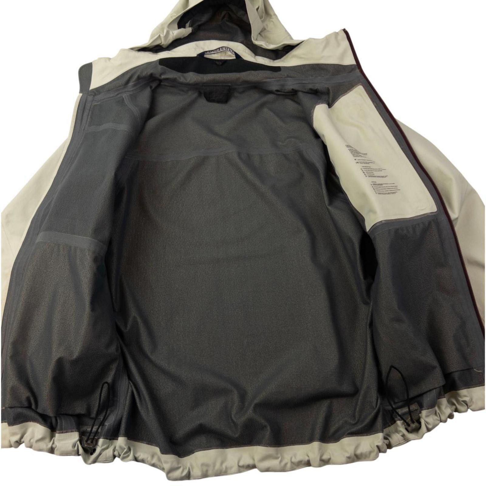 Arc'teryx Vintage Arcteryx Goretex Jacket Size M Size US M / EU 48-50 / 2 - 4 Thumbnail