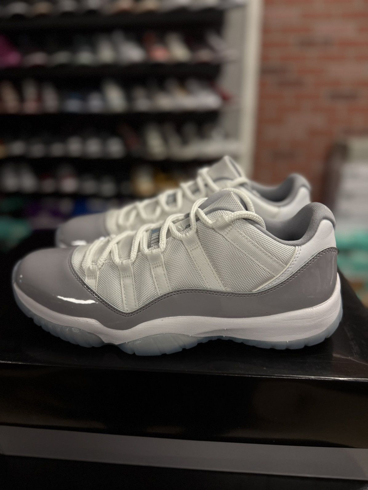 Jordan Brand × Nike Jordan 11 Low Grey Size 11 W Box Clean Condition (AV2187-140 Size US 11 / EU 44 - 5 Thumbnail
