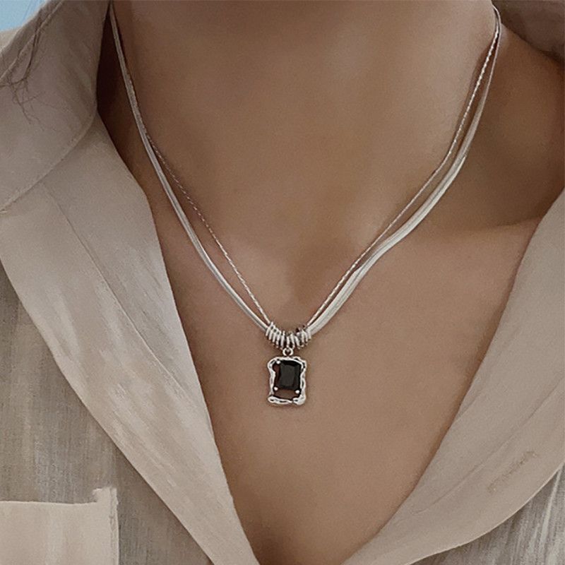 Jewelry Double-layered Chain Necklace Size ONE SIZE - 1 Thumbnail